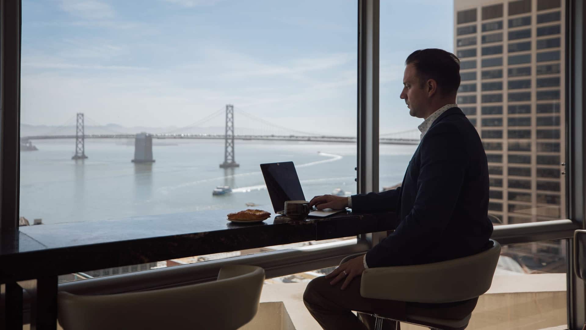 Hyatt Regency San Francisco Business Regency Club