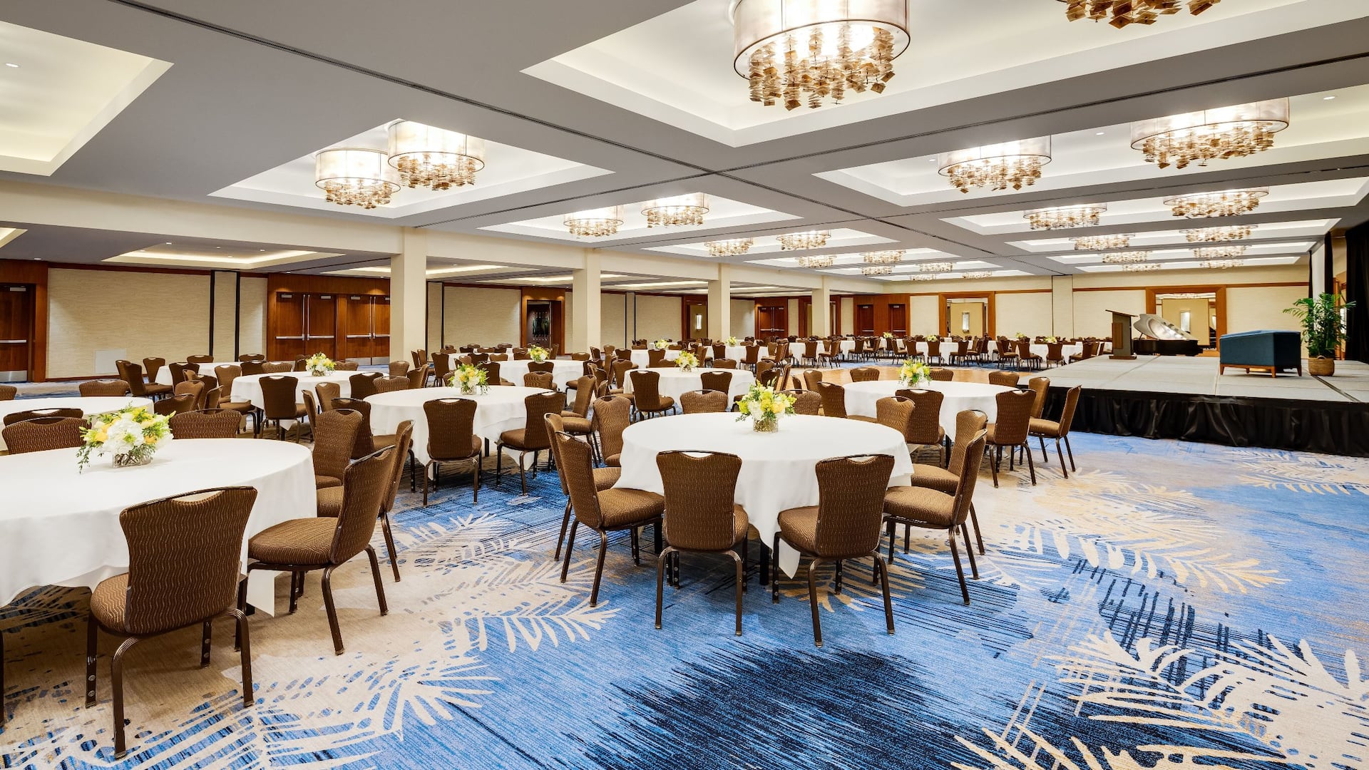 Hyatt Regency Orange County Royal Ballroom Setup