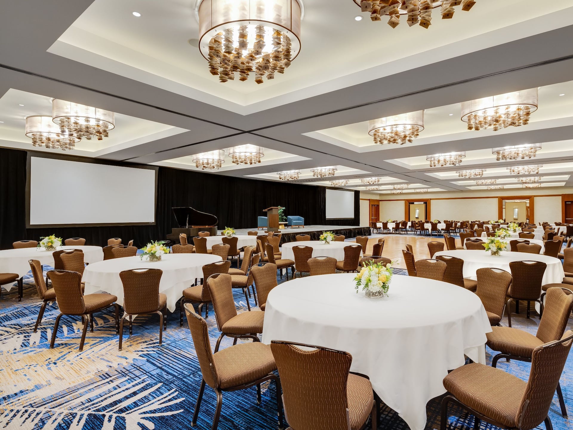 Hyatt Regency Orange County Royal Ballroom Banquet Tables