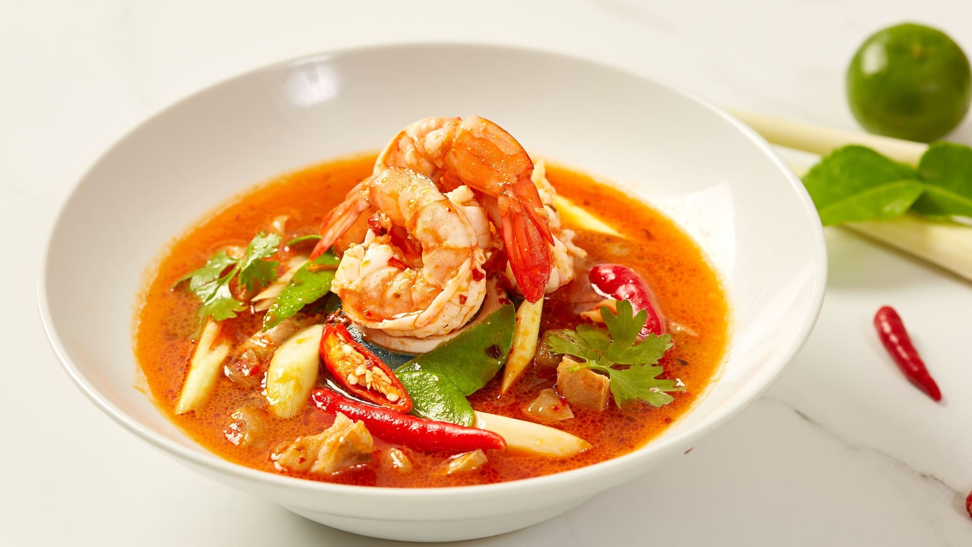 Hyatt Place Bangkok Sukhumvit Aire Bar Food Tom Yum Goong