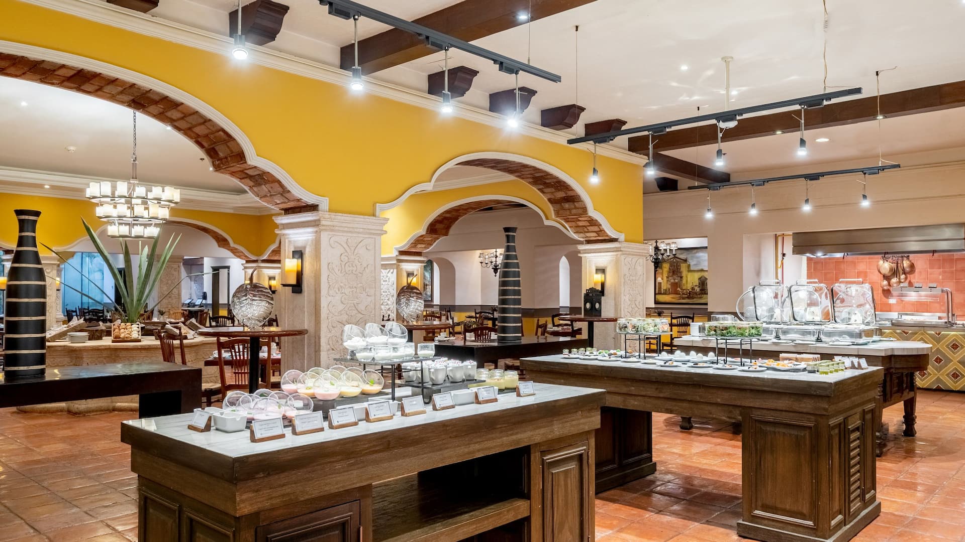Hyatt Regency Merida Peregrina Buffet Overview