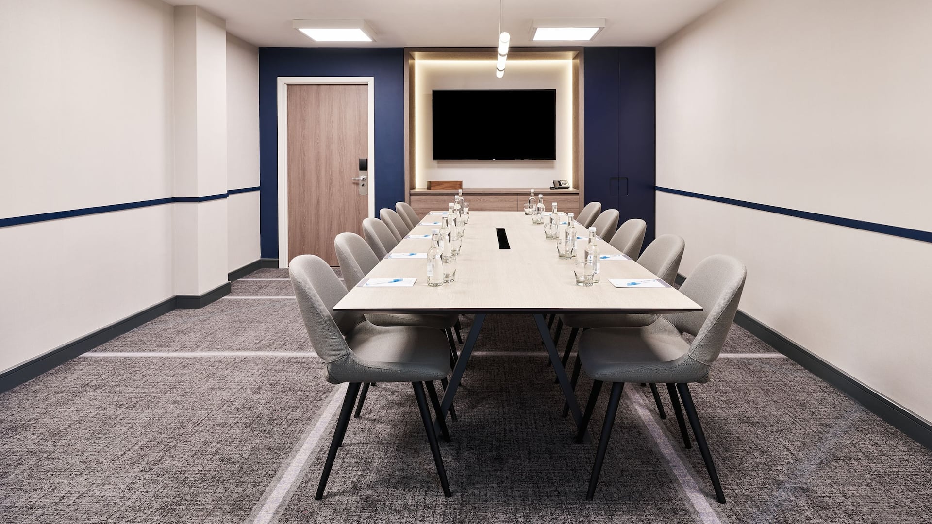 Hyatt Place London Heathrow Airport Event Room Layout