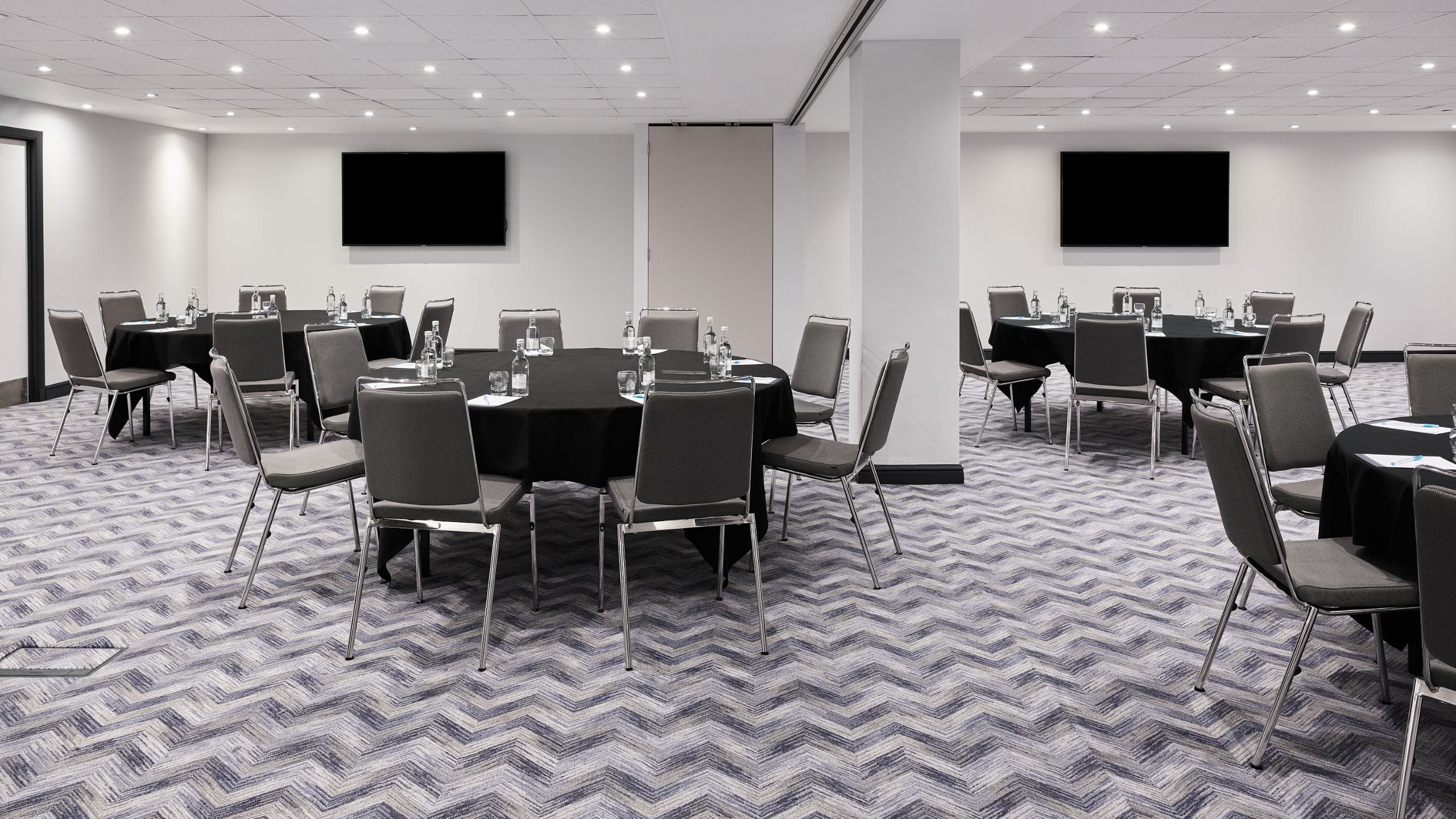 Hyatt Place London Heathrow Airport Event Room Banquet