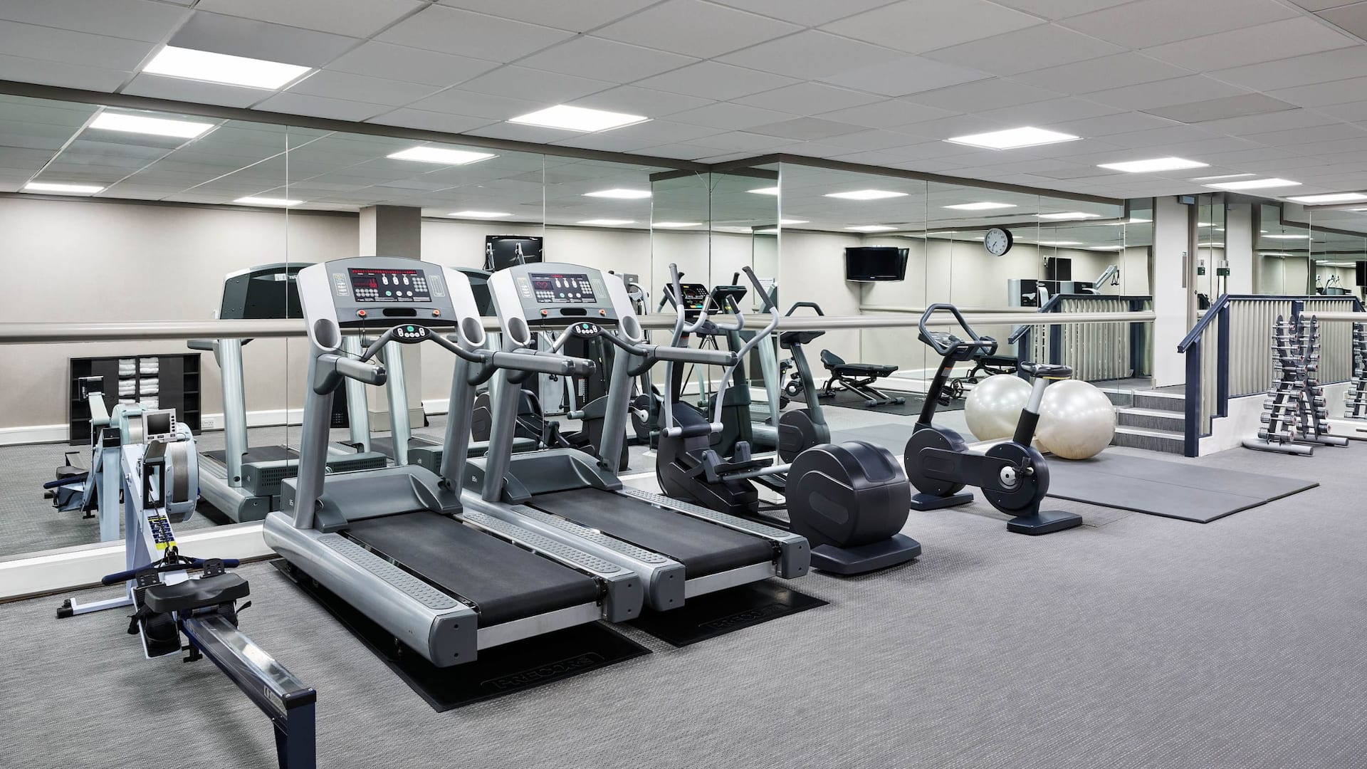Hyatt Place London Heathrow Airport Fitness Center