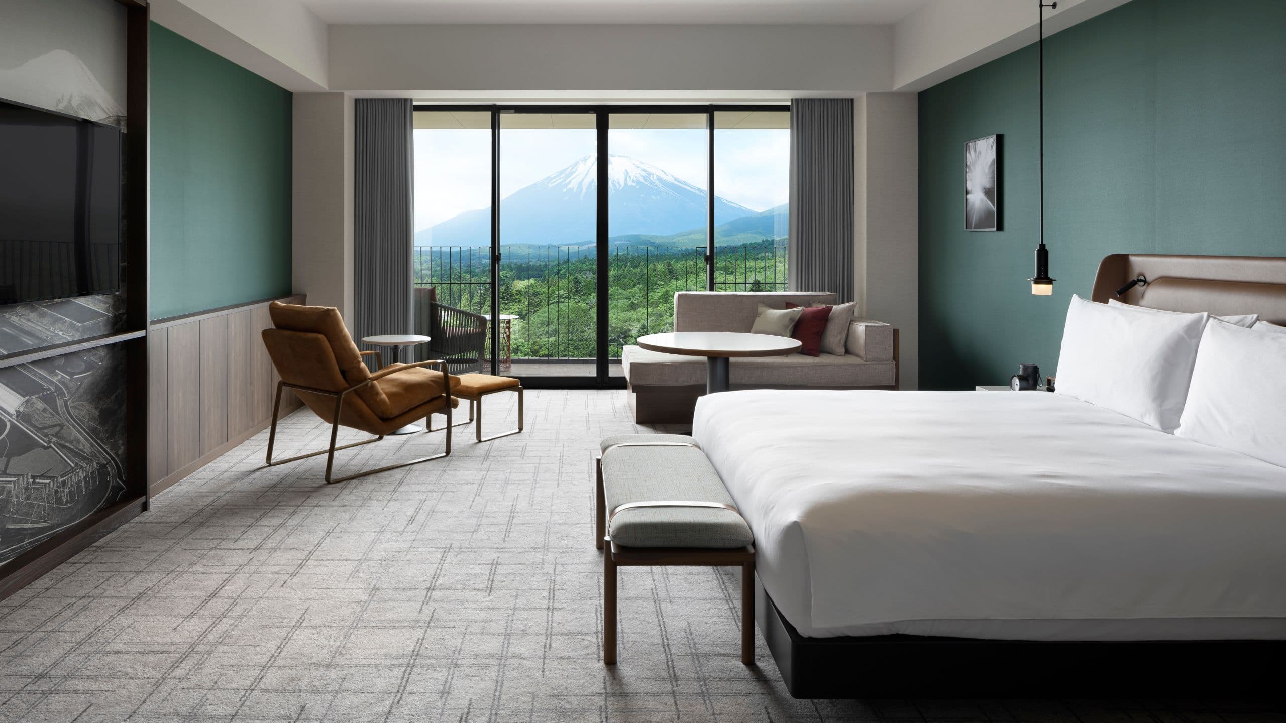 1 of 3 Fuji Speedway Hotel Deluxe King With Great Mount Fuji