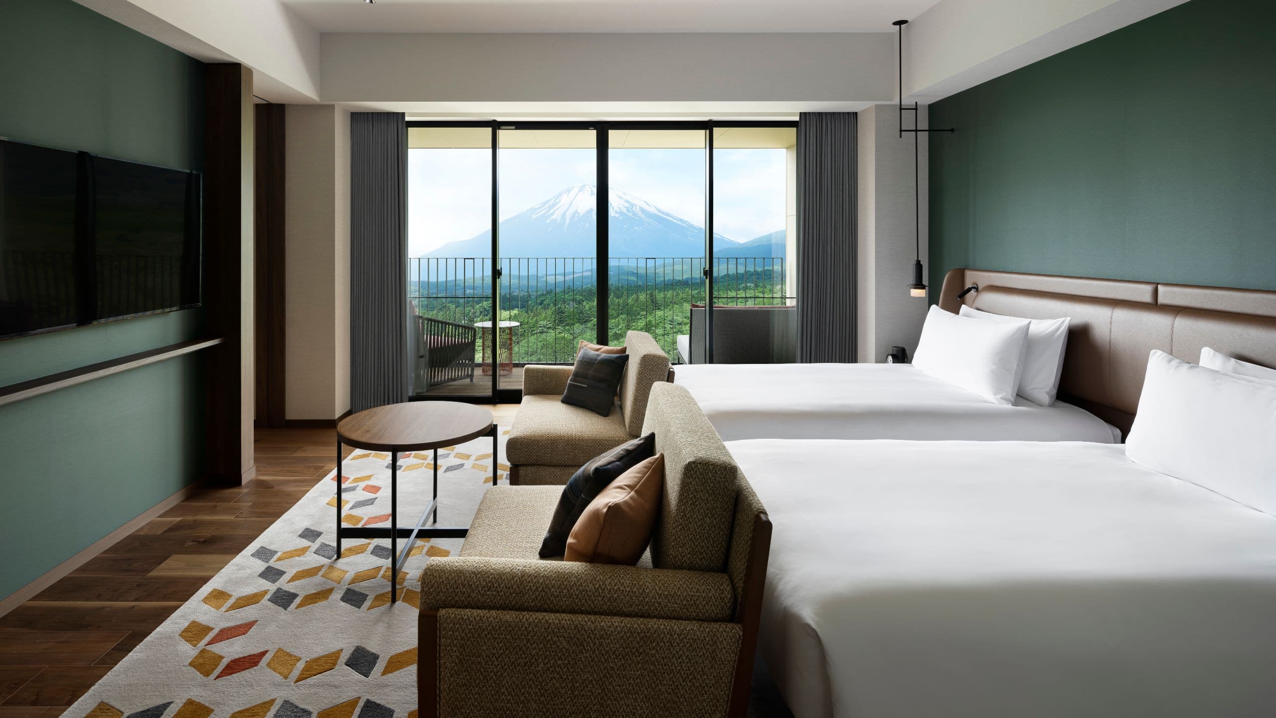 2 of 4 Fuji Speedway Hotel Suite Bedroom With Great Mount Fuji