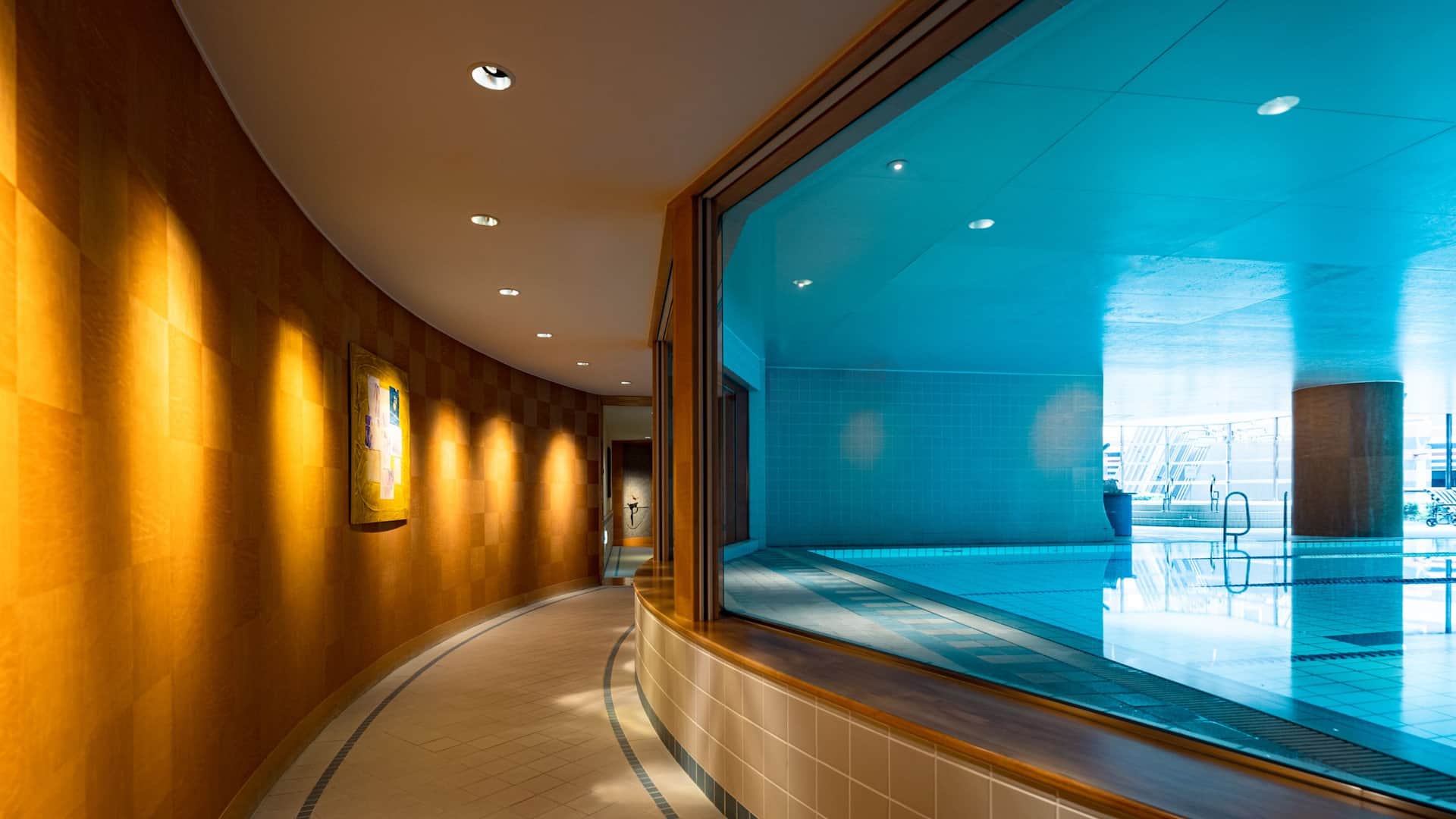 Grand Hyatt Fukuoka Club Olympus Hallway Daytime