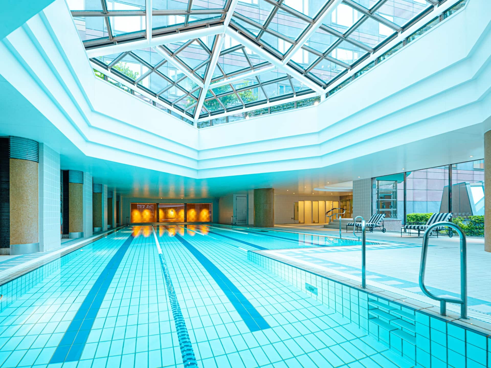 Grand Hyatt Fukuoka Club Olympus Pool Daytime