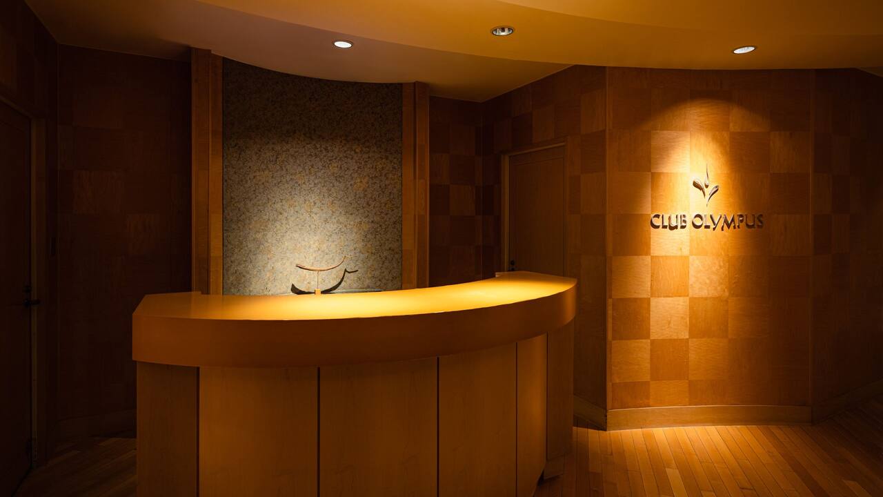 Club Olympus Reception Desk 
