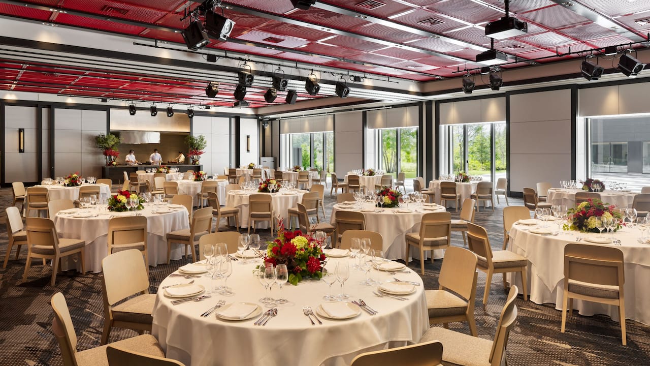 Ballroom Banquet Style with Chef Fuji Speedway Hotel