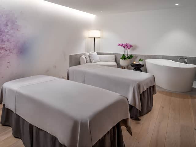 Stillwater Spa Couples Treatment Room