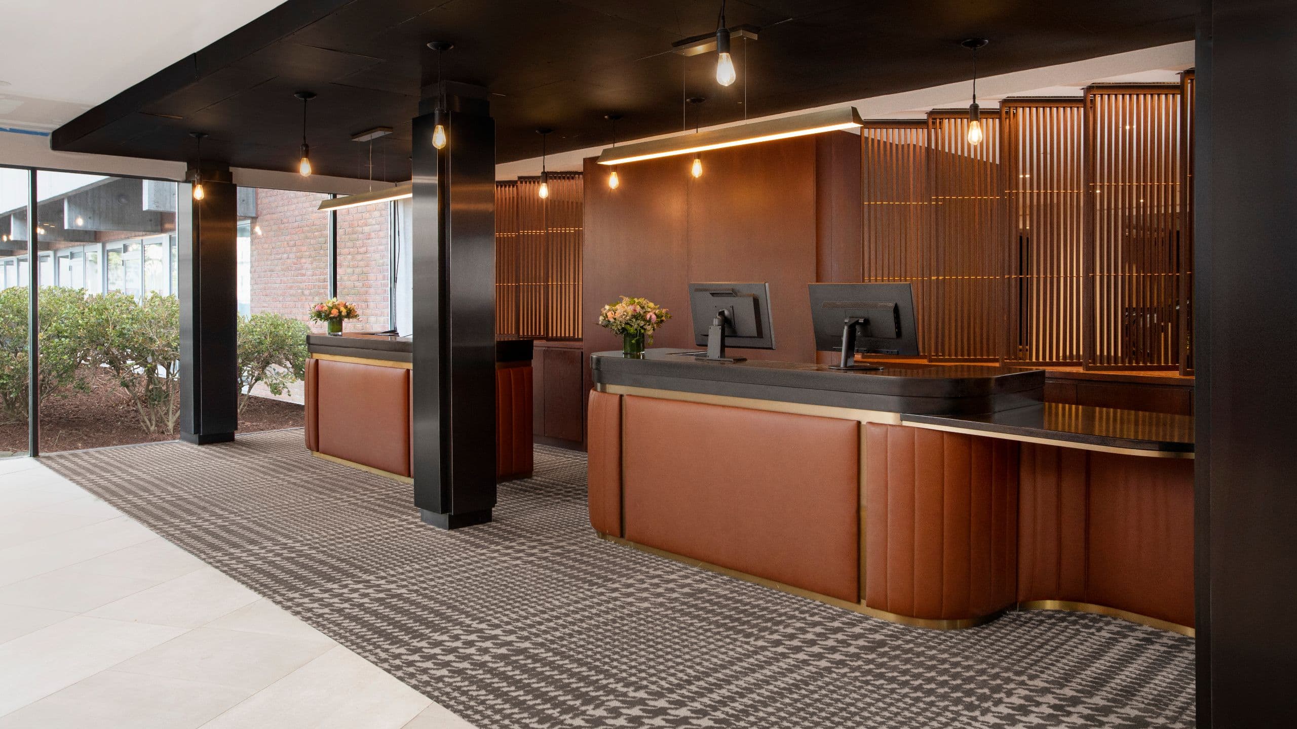 Hyatt Regency Boston / Cambridge Front Desk Flowers