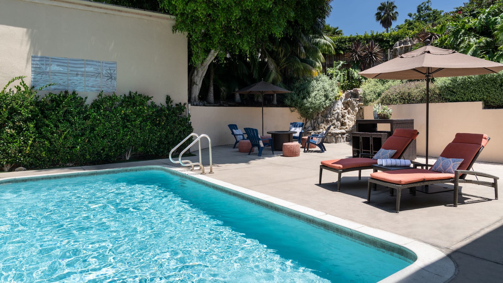 Hyatt Regency Newport Beach Pool Patio