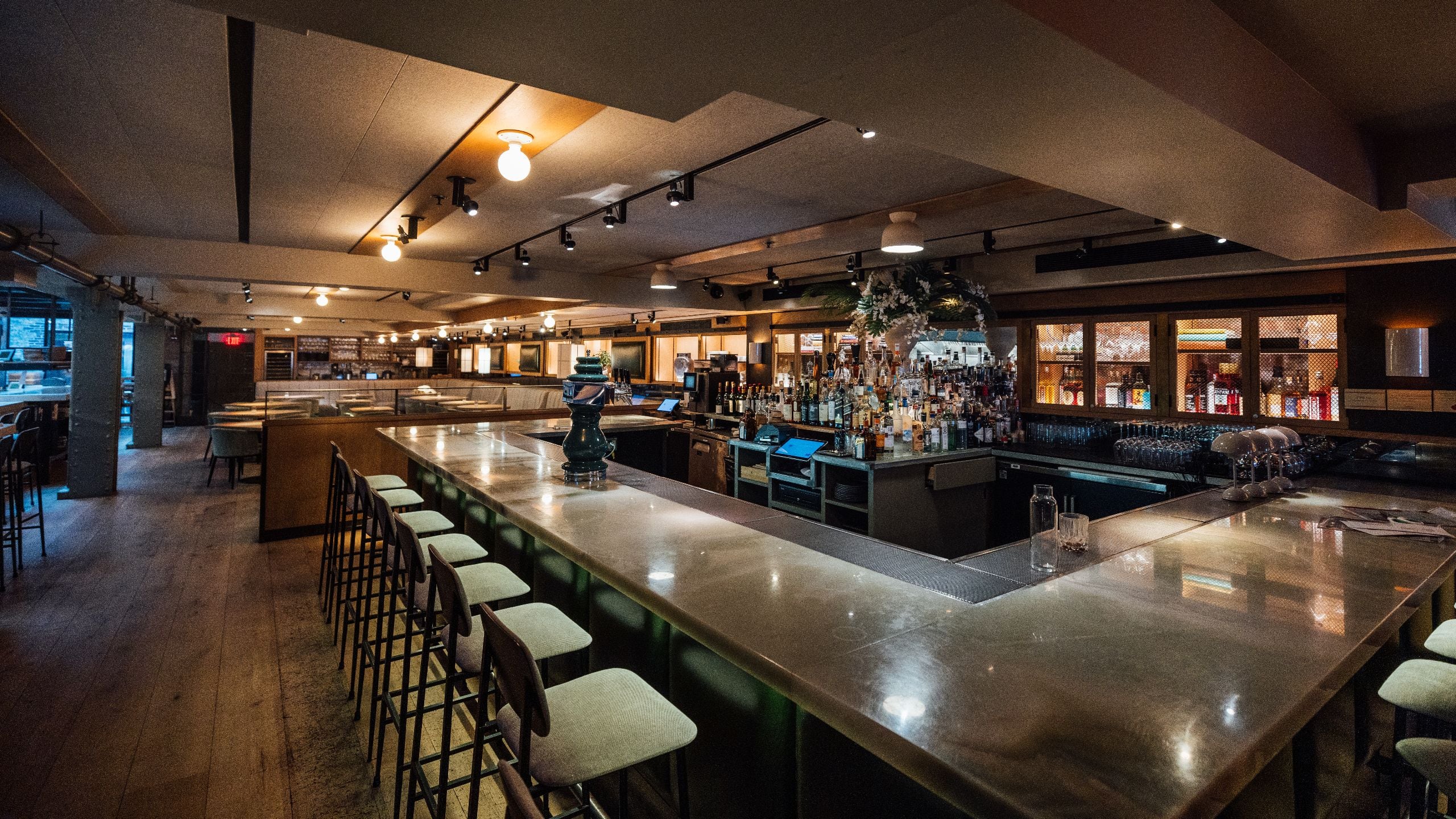 Park South Hotel Sweetbriar Bar Evening