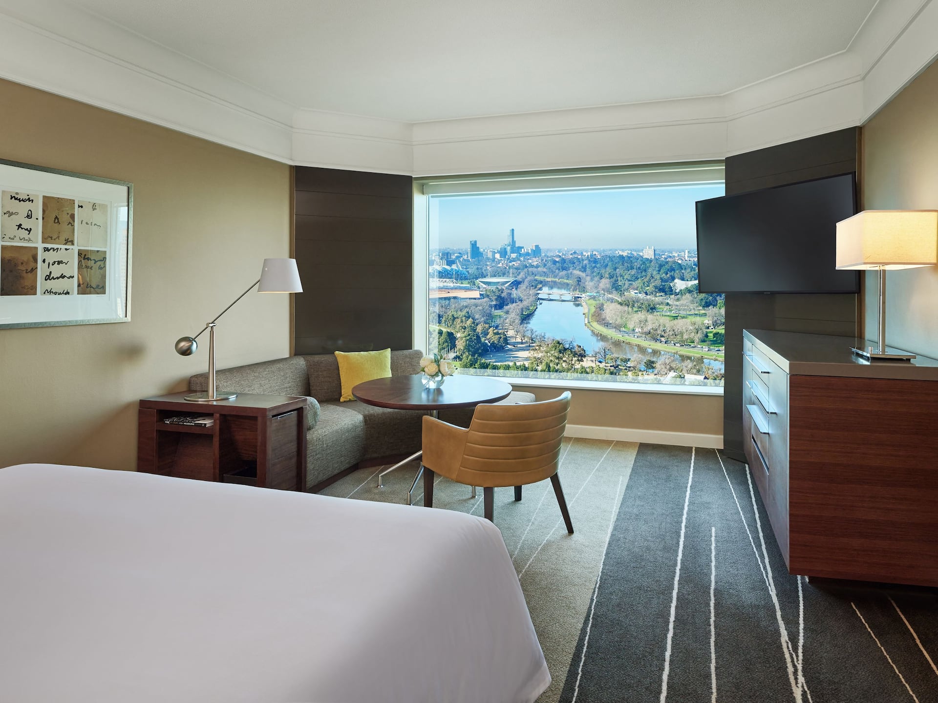 Grand Hyatt Melbourne Grand King River View