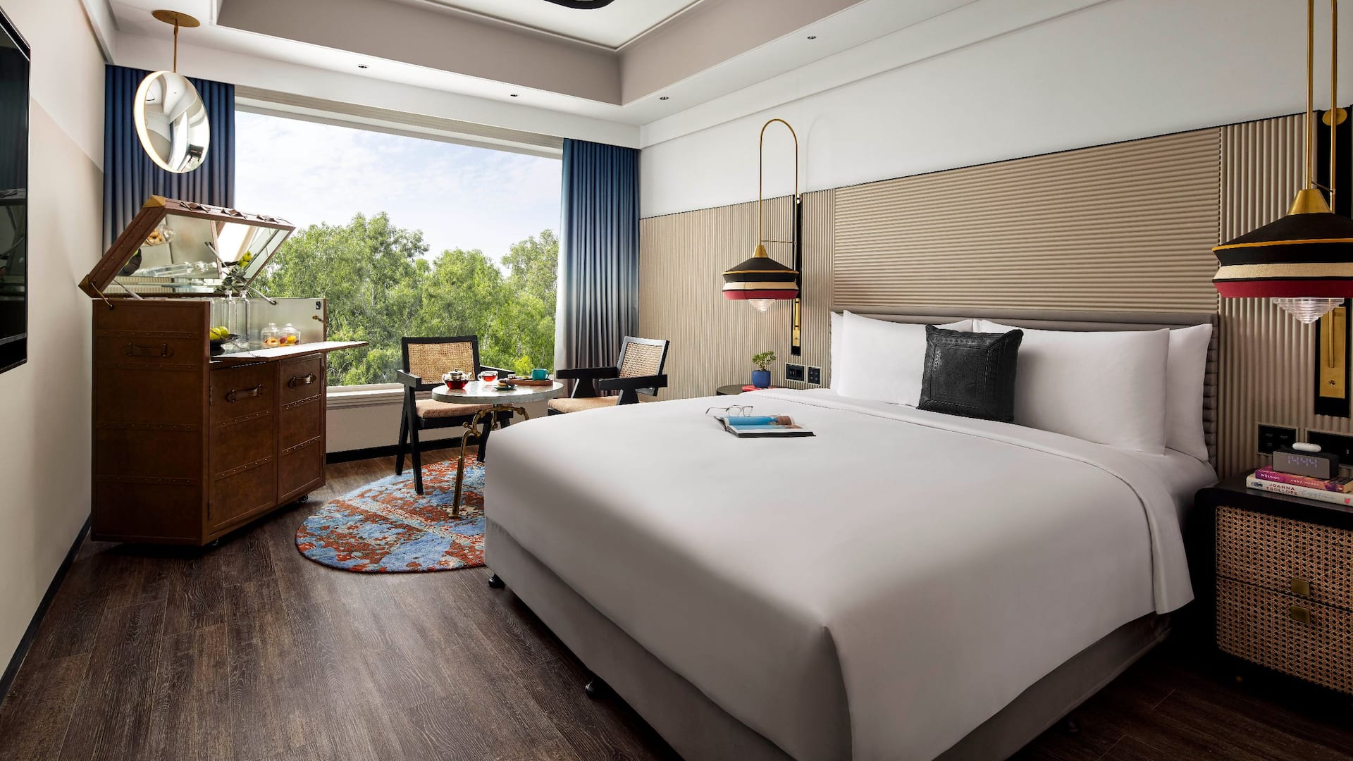 1/5 Hyatt Centric Sector 17 Chandigarh King Room Expanse