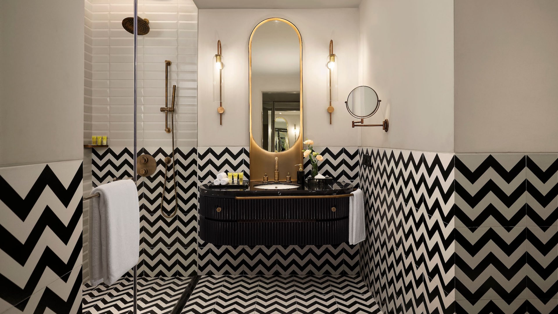 5/5 Hyatt Centric Sector 17 Chandigarh Bathroom