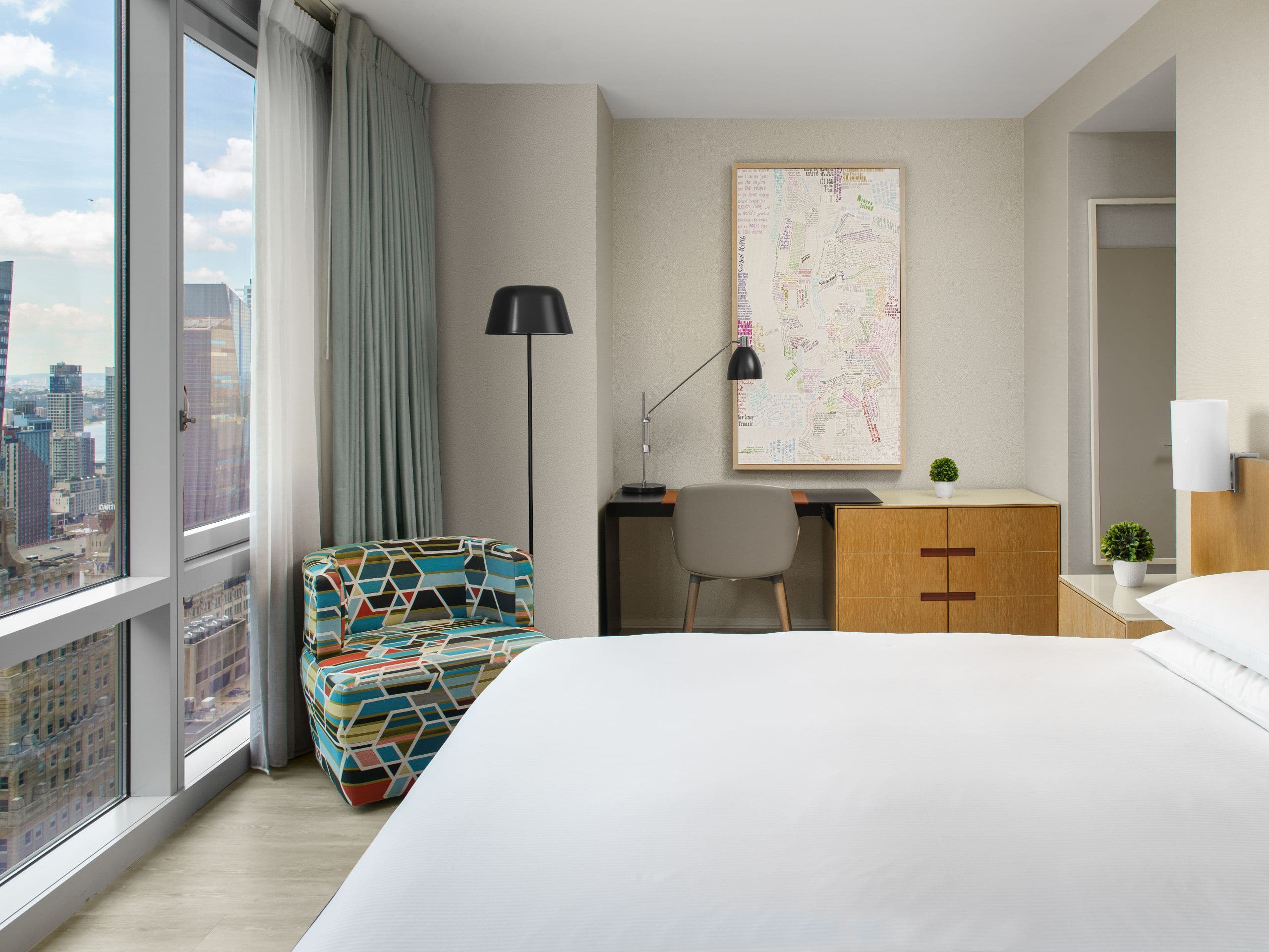 Hotel Suites With Balcony | Hyatt Centric Times Square New York