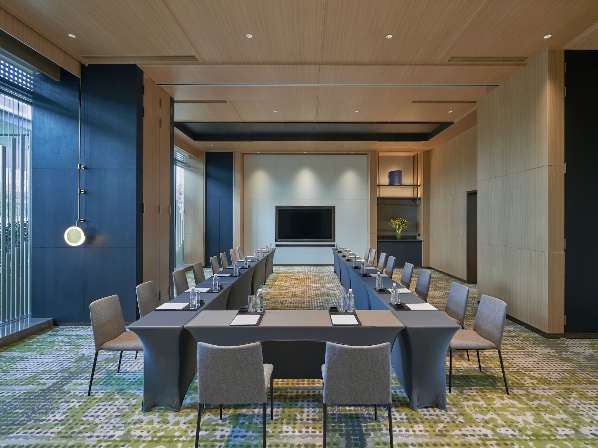 Hyatt Place Huangshan Train Station Event Space U Shape