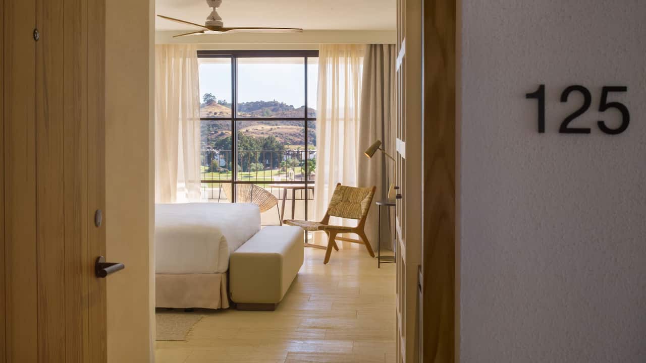King Golf View With Terrace