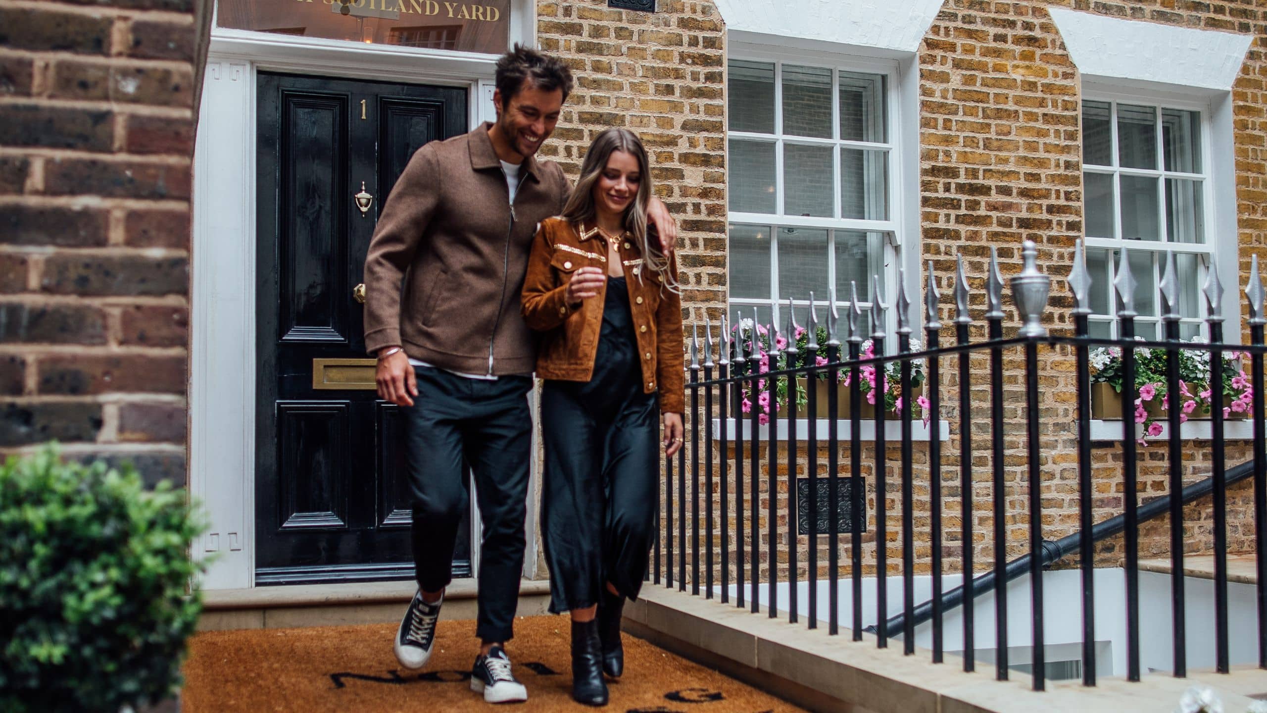Great Scotland Yard Hotel Lifestyle Townhouse Couple