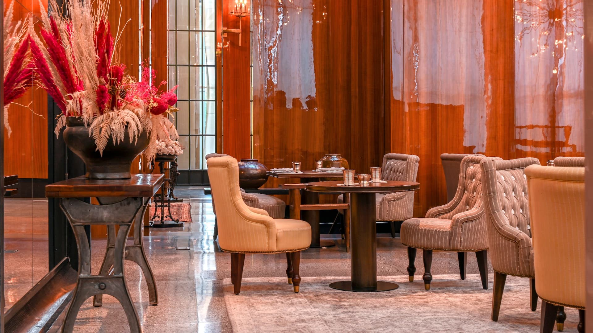 Grand Hyatt Gurgaon Parlour Dining Room View