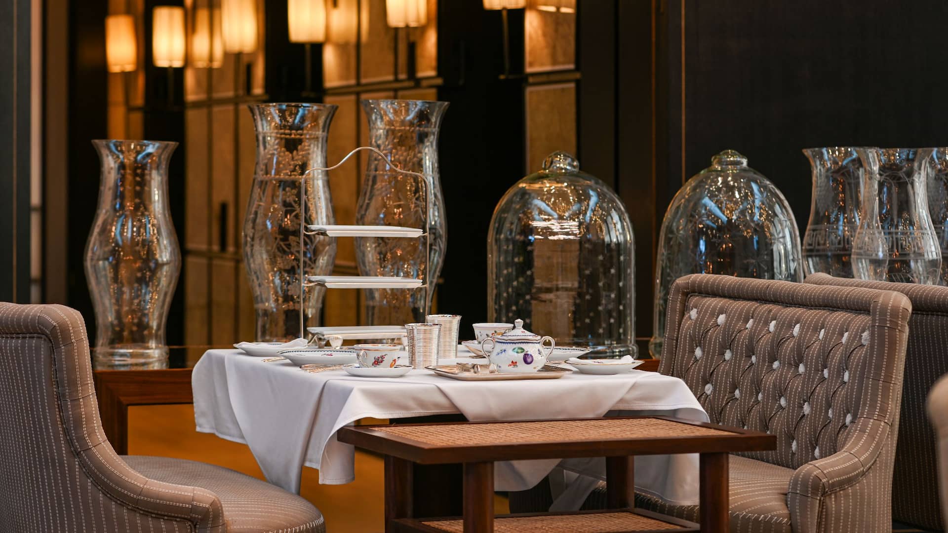 Grand Hyatt Gurgaon Parlour Tea Setup