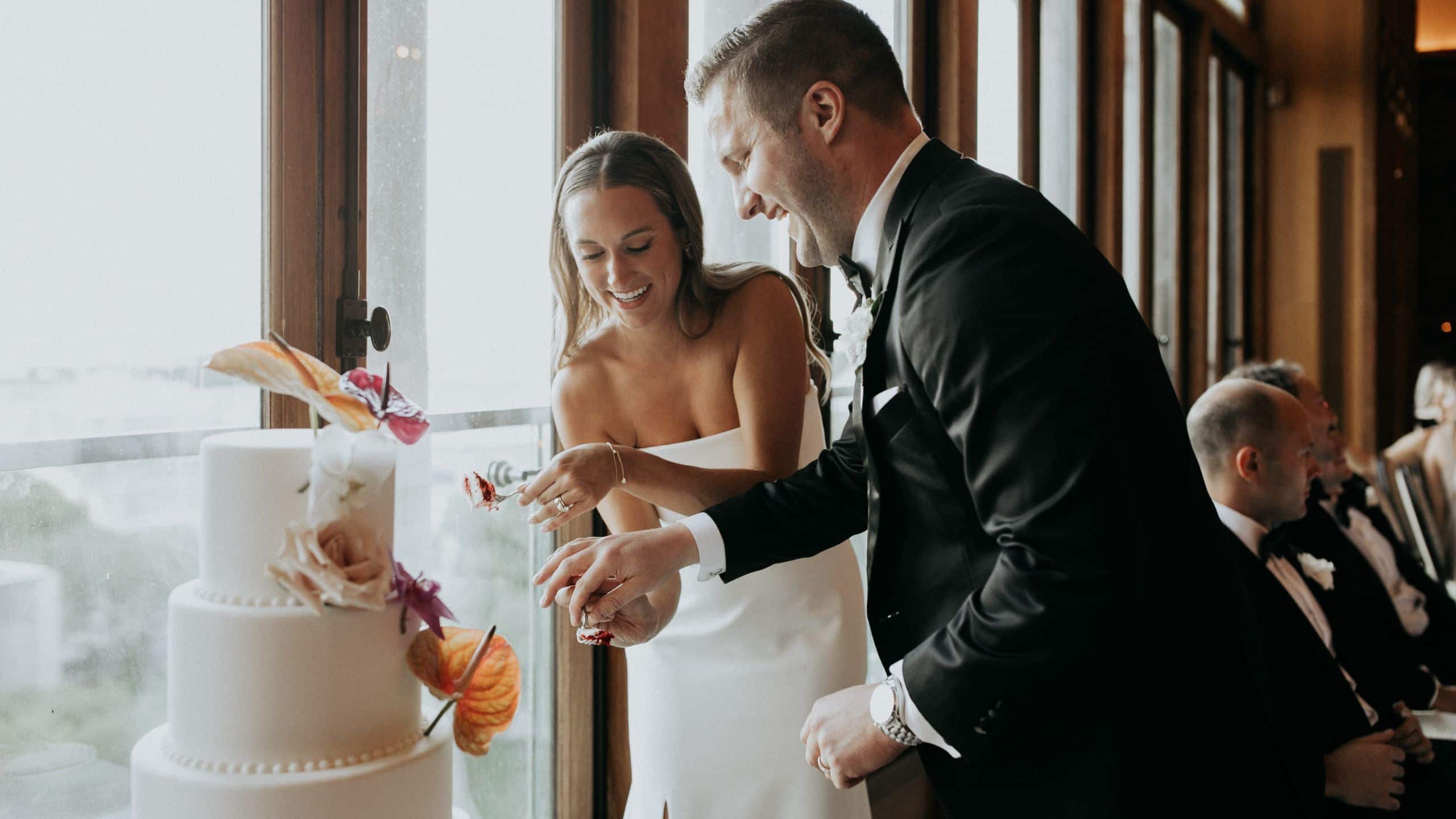 Chicago Athletic Association Wedding Cake Cutting