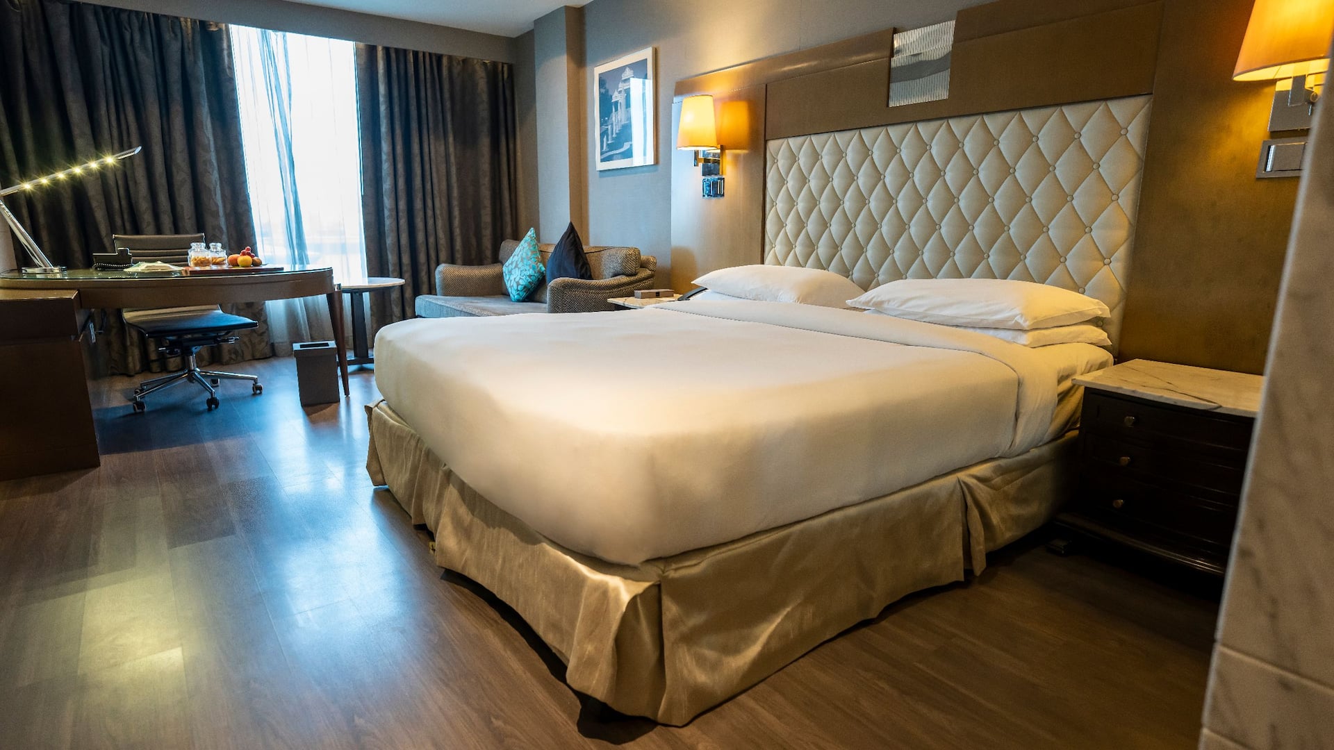 1 de 2 Hyatt Regency Ludhiana Guestroom