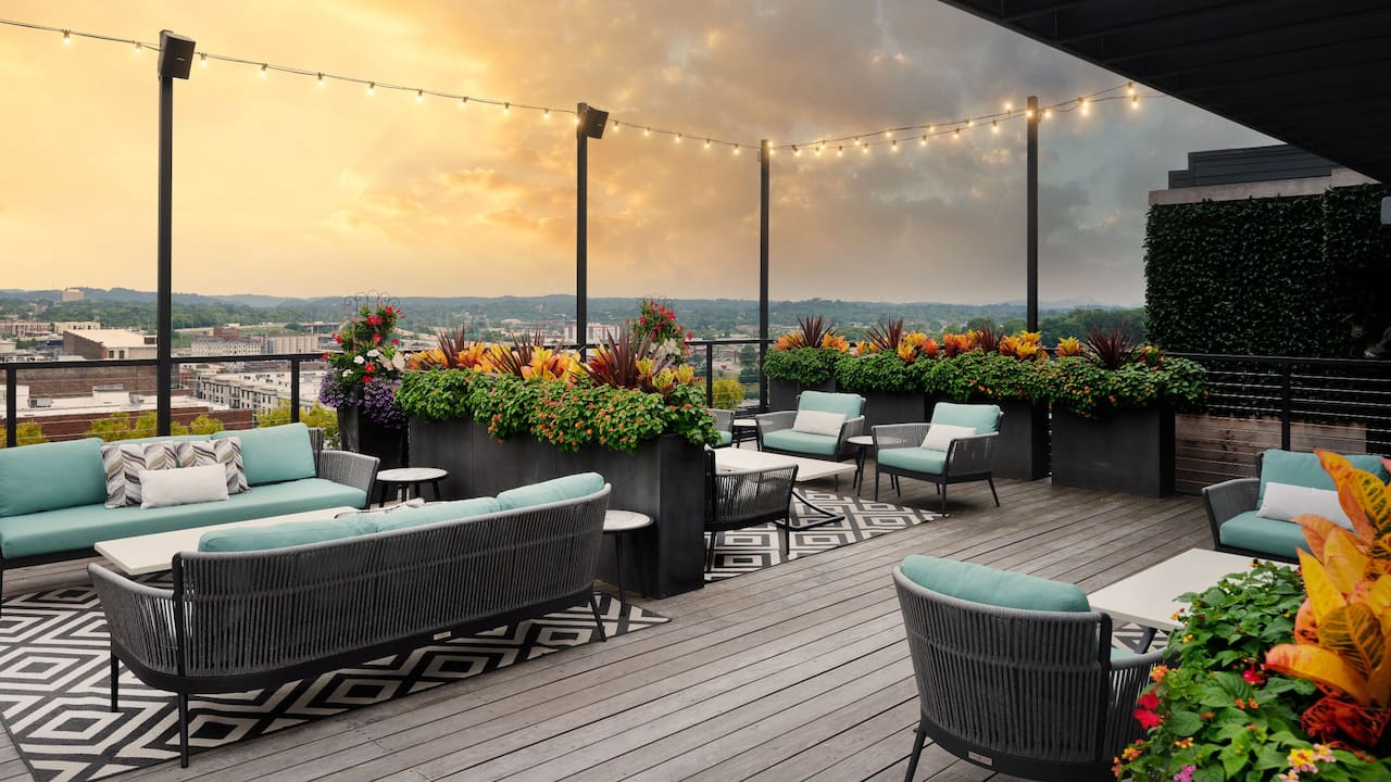Hyatt Place Knoxville Downtown Rooftop Path