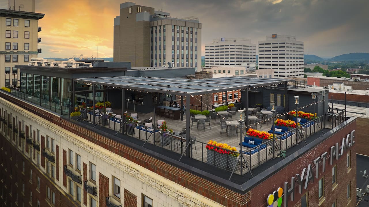 Hyatt Place Knoxville Downtown Rooftop City Views