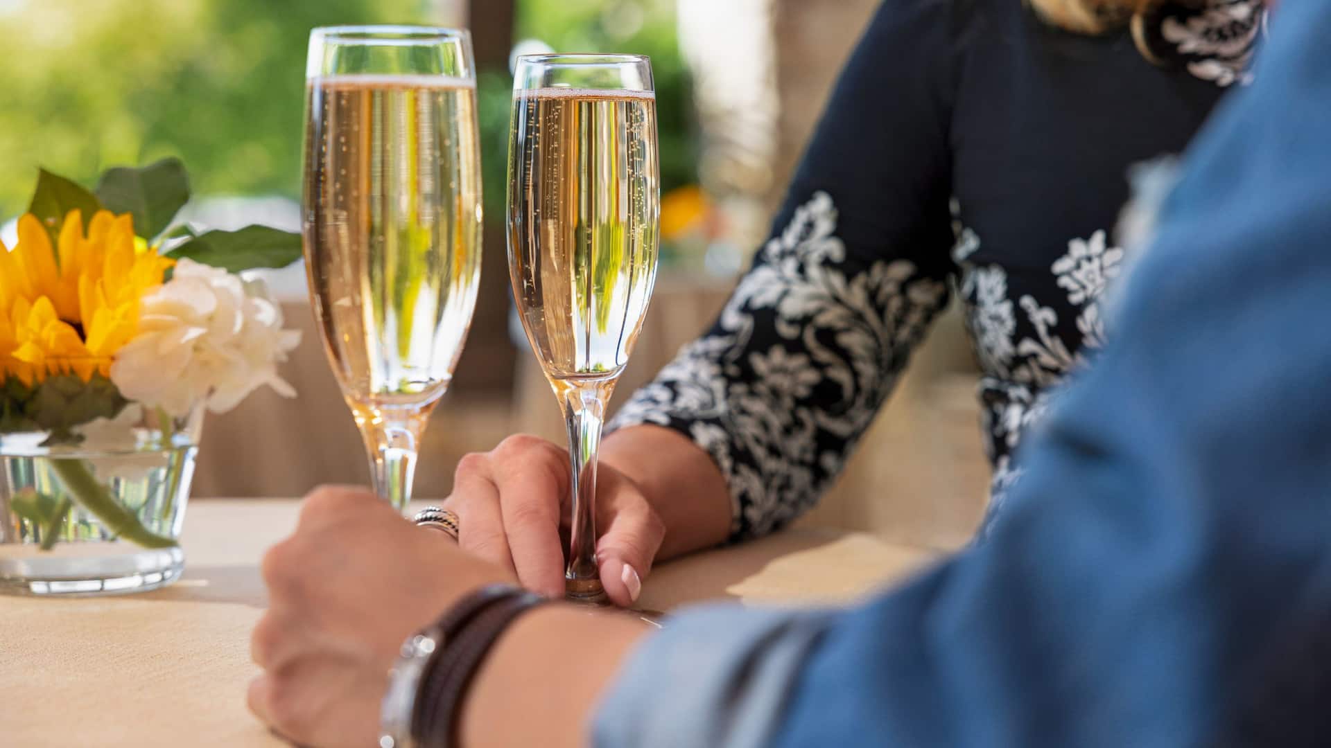 Hyatt Regency Sonoma Wine Country Railroad Cafe Champagne