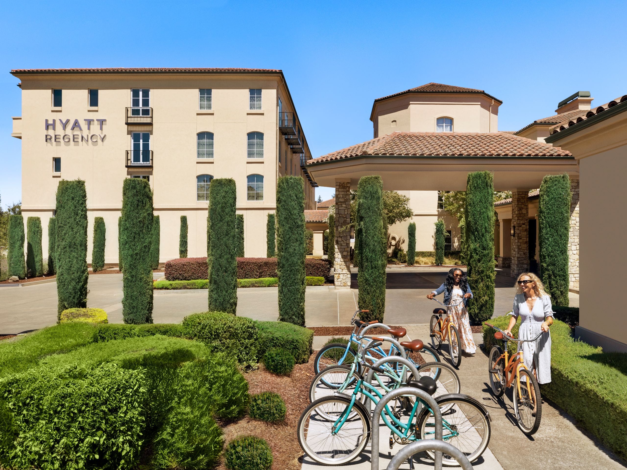 Hyatt Regency Sonoma Wine Country Exterior Bikes Lifestyle
