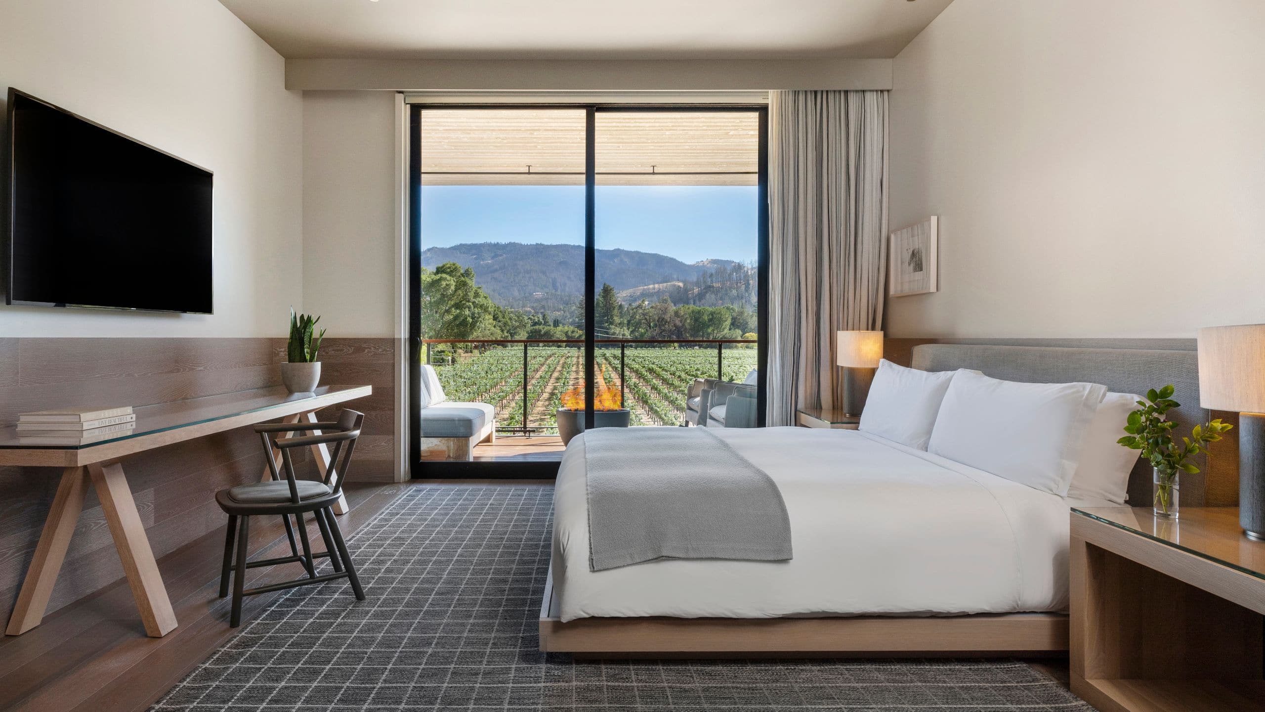 Alila Napa Valley Vineyard View Balcony King Room 2