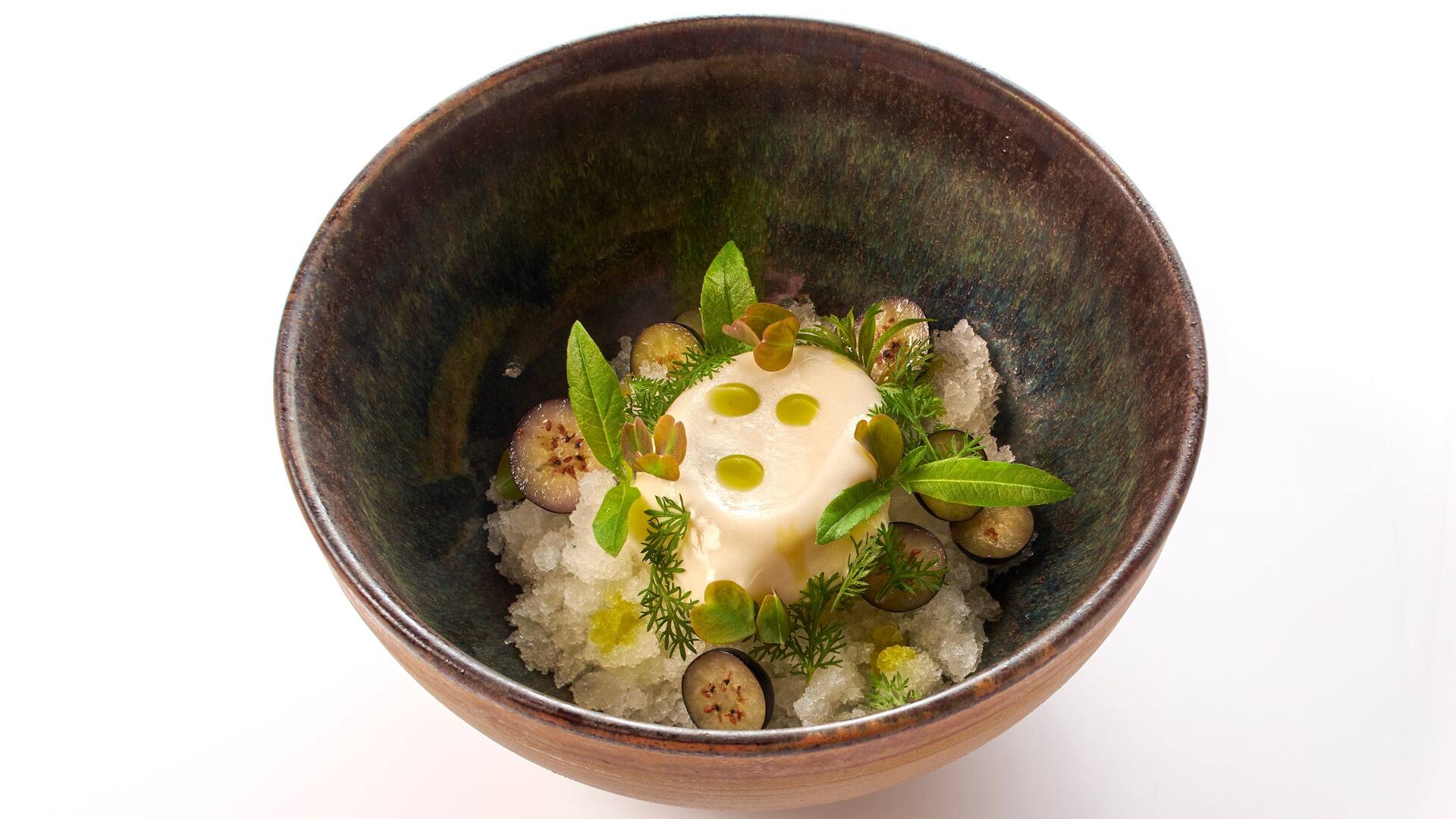 Ice cream with herbs, blueberries & green chartreuse granita - Dessert Chalet du Park - Park Hyatt Paris - Vendôme