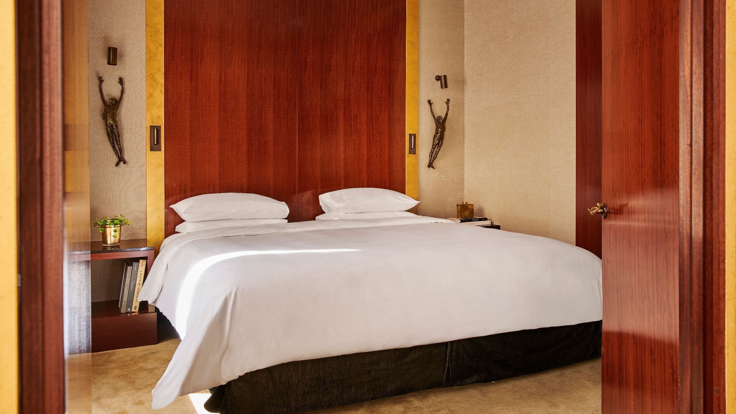 4 of 7 Park Hyatt Paris-Vendôme Executive Paix View Suite Bedroom