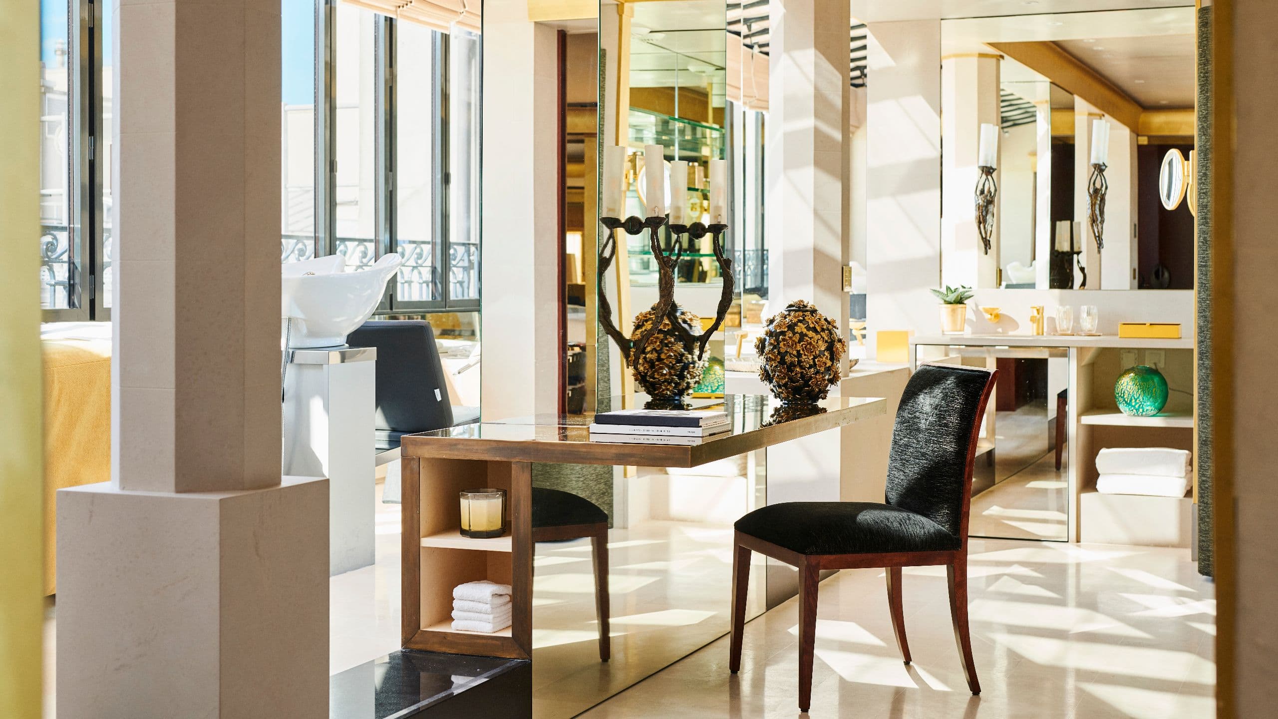 5 of 6 Park Hyatt Paris-Vendôme Parph Presidential Suite Bathroom