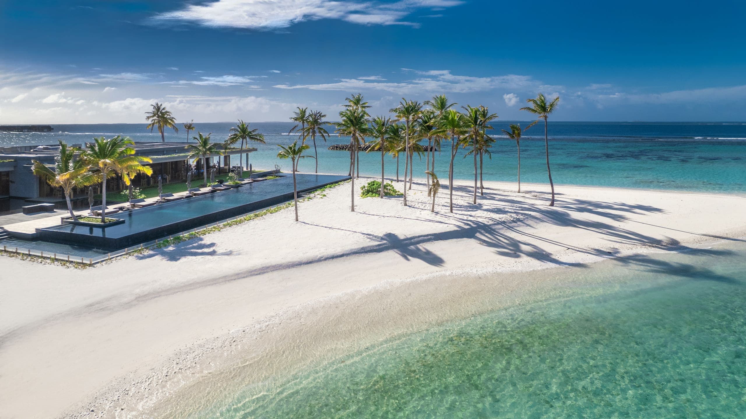 Alila Kothaifaru Maldives Infinity Pool