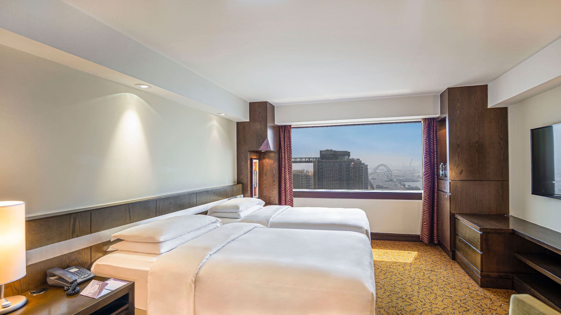 Hyatt Regency Dubai Emiri Suite Twin Room Sea View