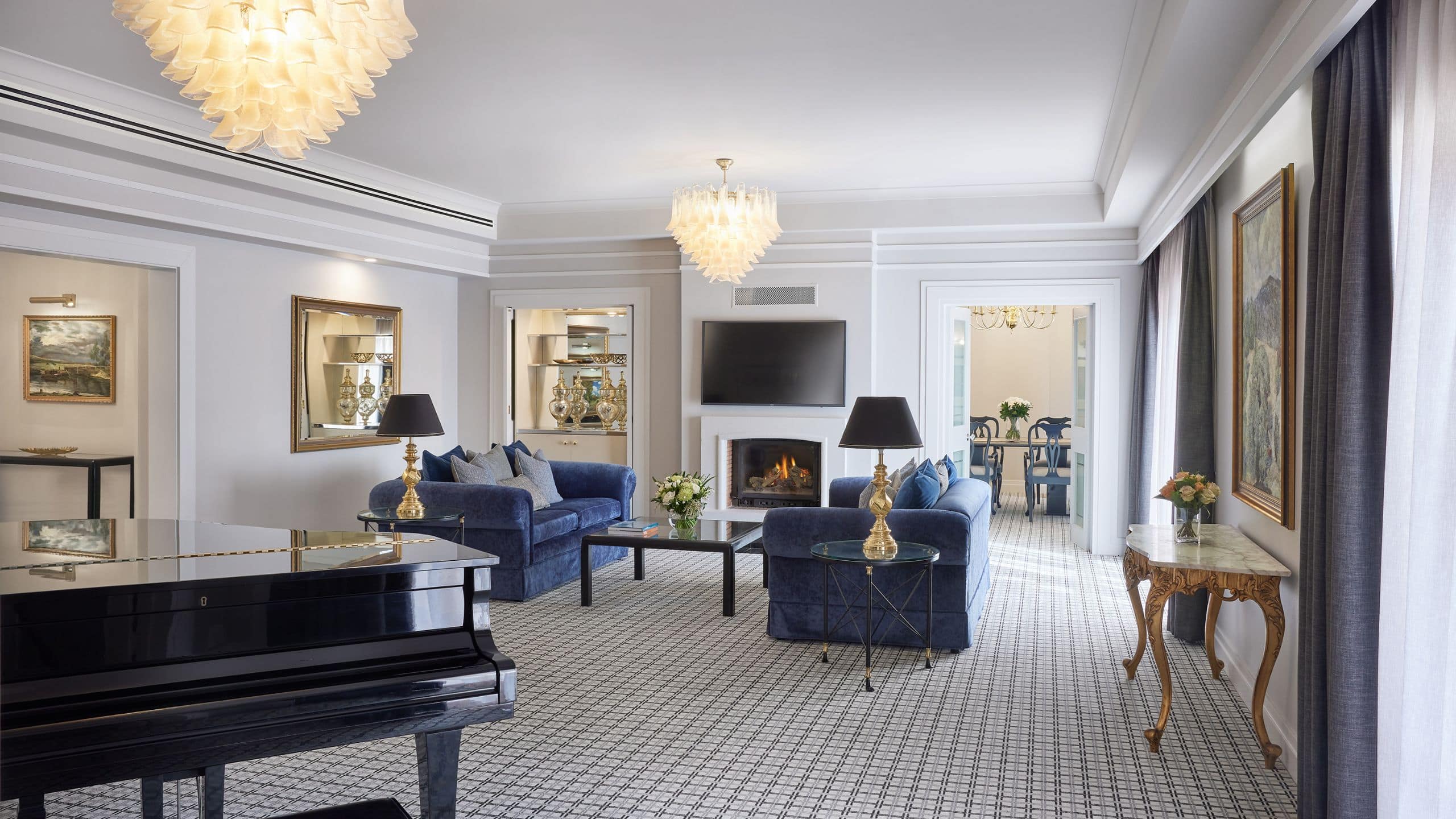 Hyatt Hotel Canberra - A Park Hyatt Hotel Presidential Living Room
