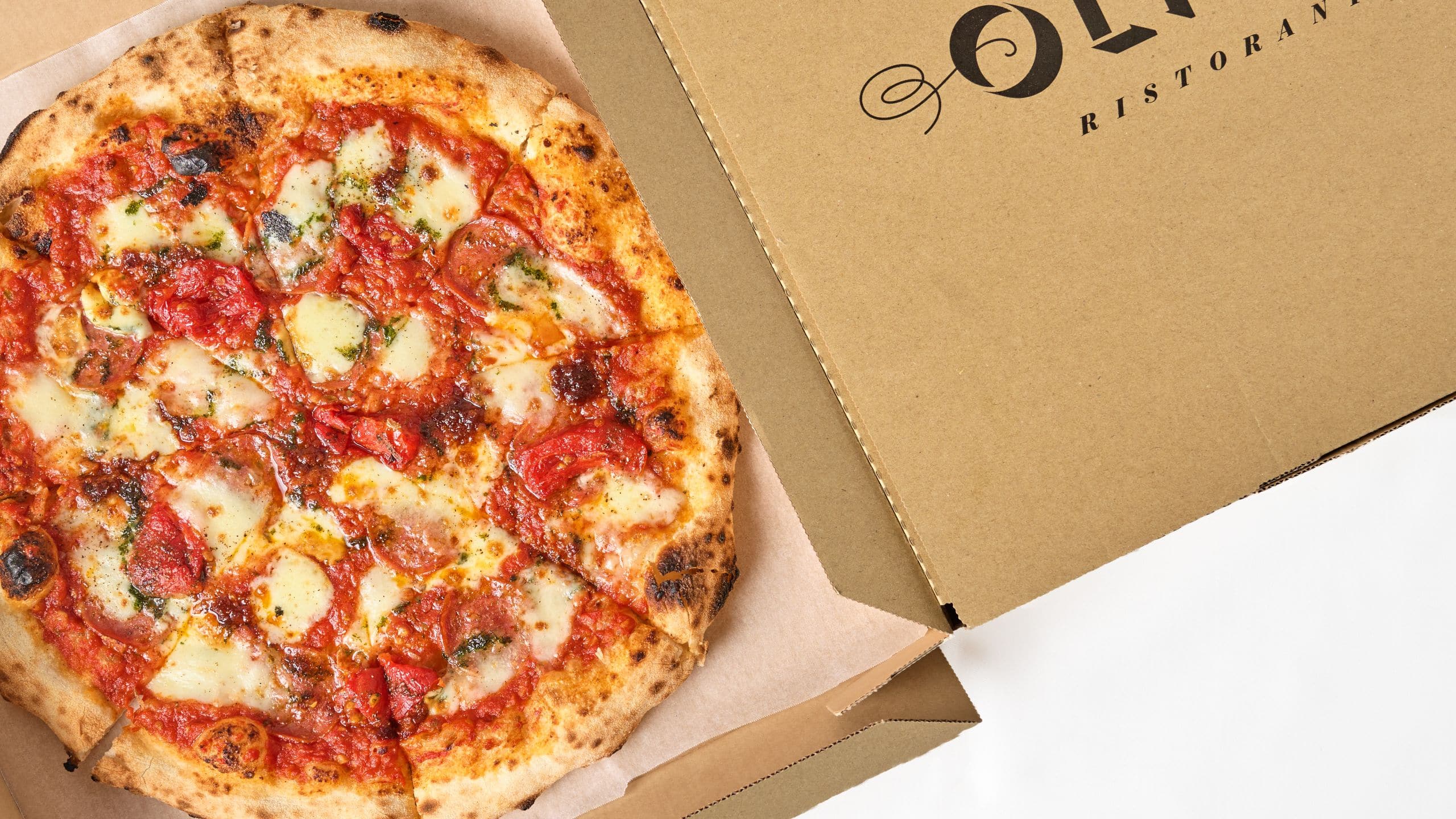 Park Hyatt Niseko Hanazono Take Away Diavolo Pizza