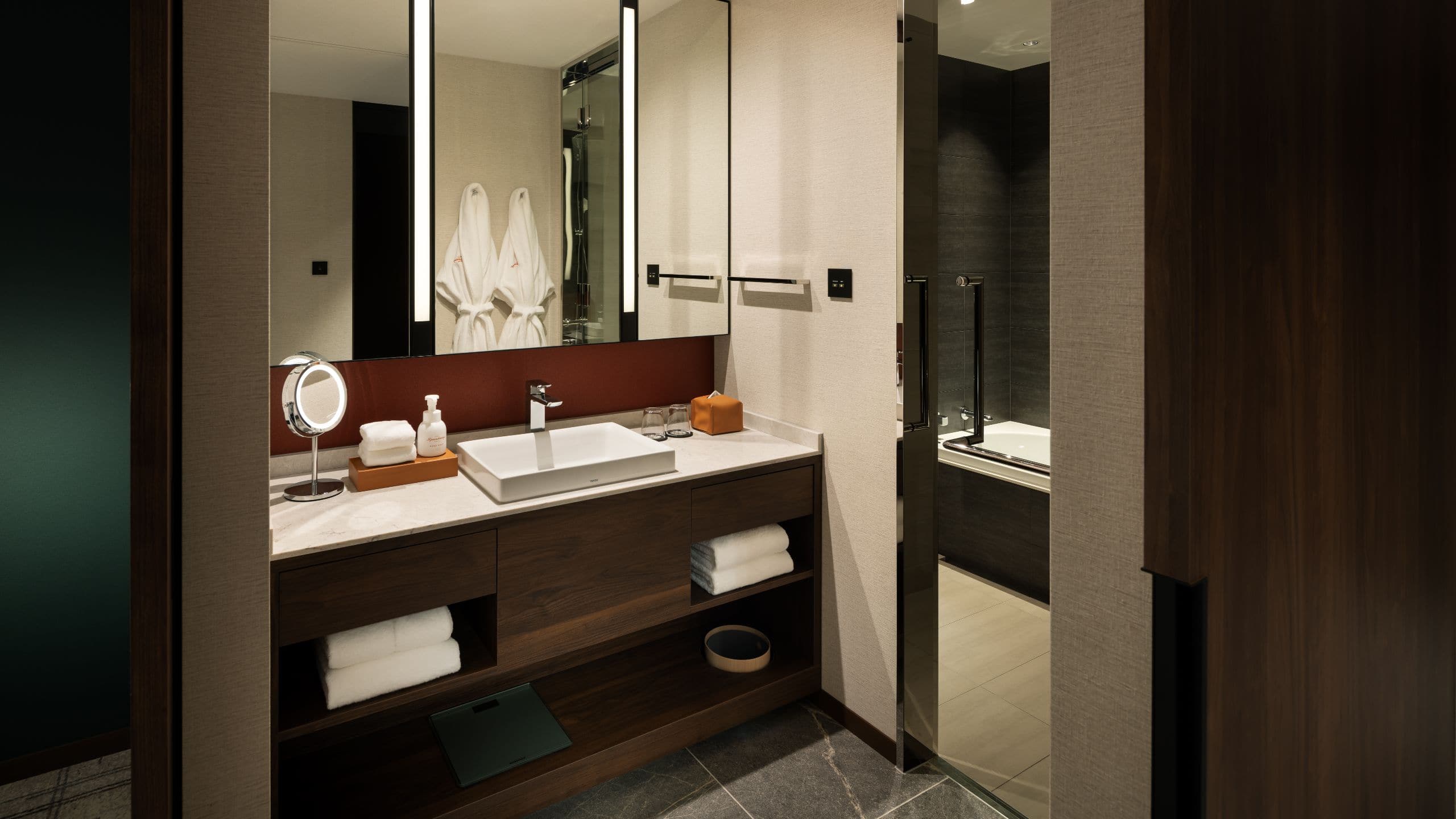 2 of 3 Fuji Speedway Hotel Bathroom