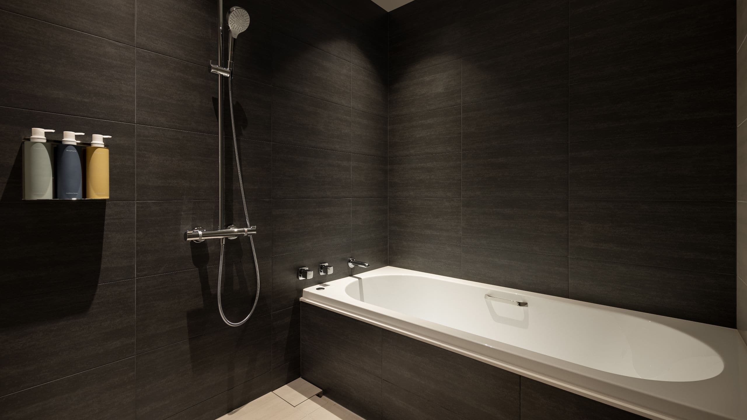 3 of 3 Fuji Speedway Hotel Standard Bathroom