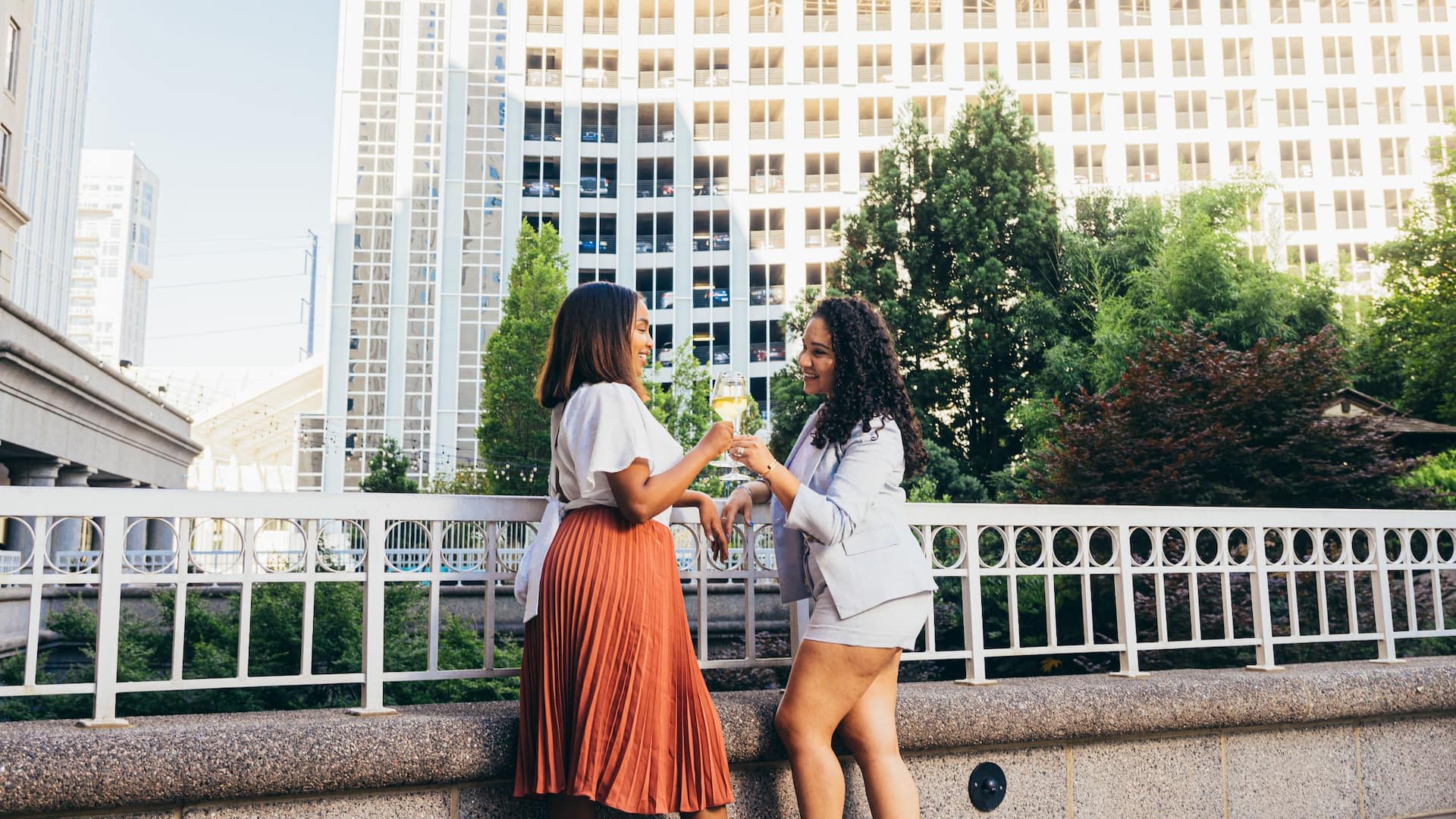 Grand Hyatt Atlanta in Buckhead Women Terrace Cheers City View