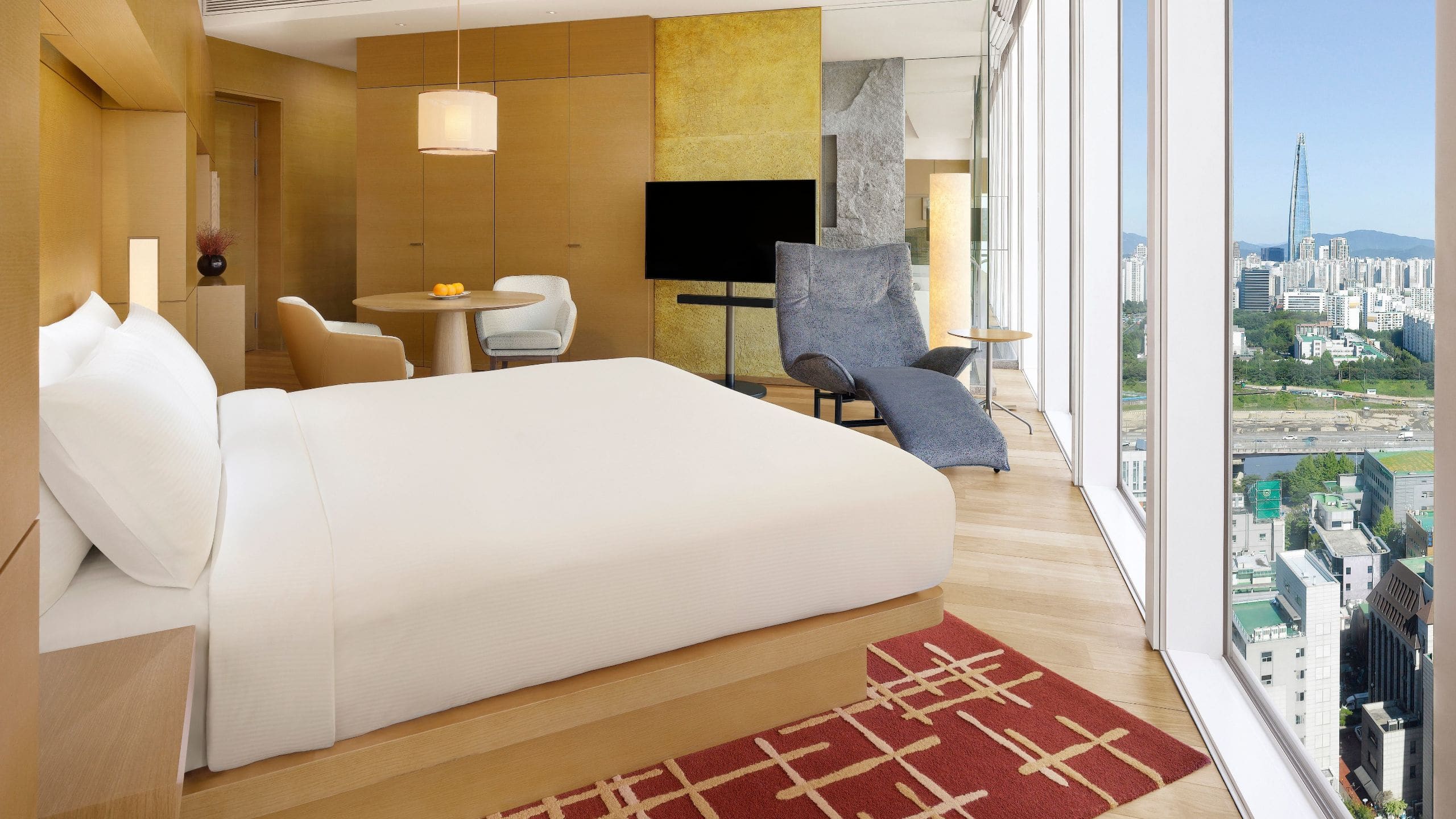 Park Hyatt Seoul King Bed