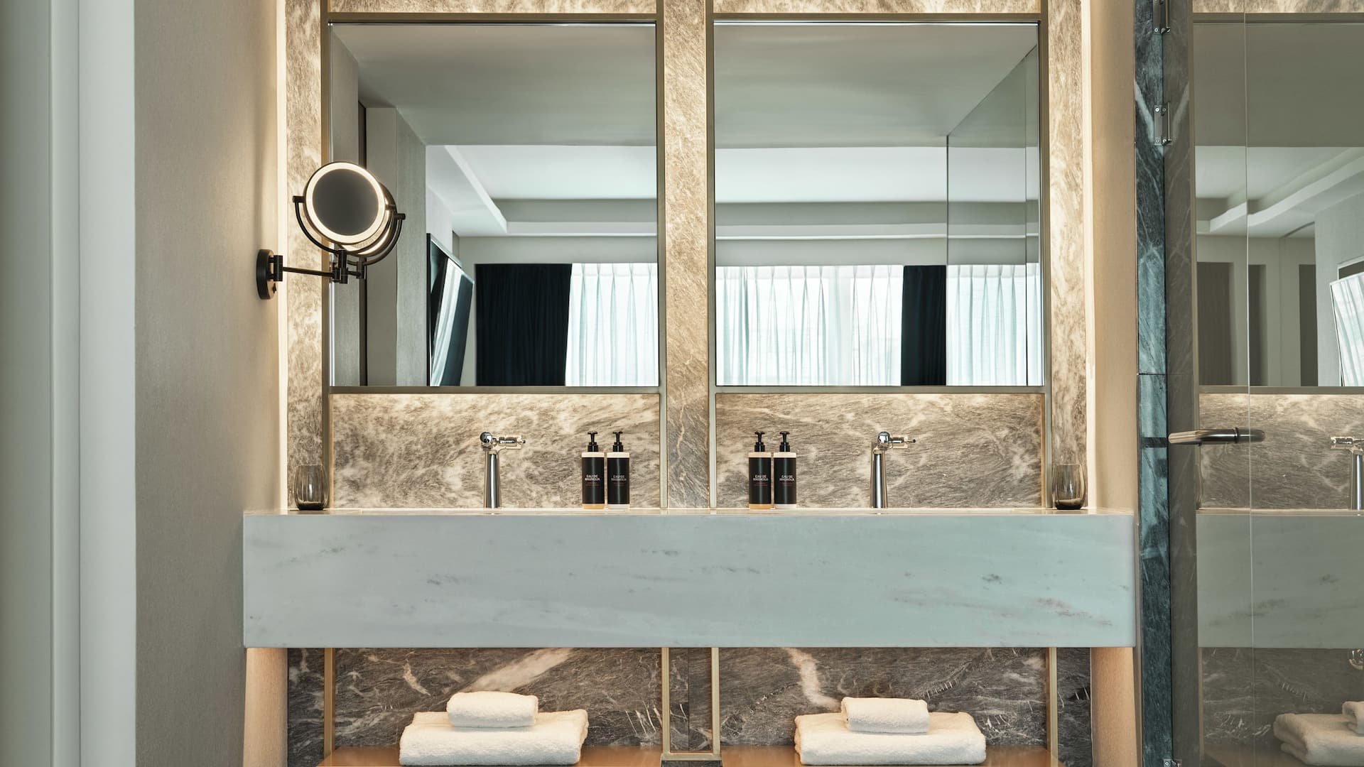 2 of 5 Grand Hyatt Athens Grand Suite Acropolis View Bathroom