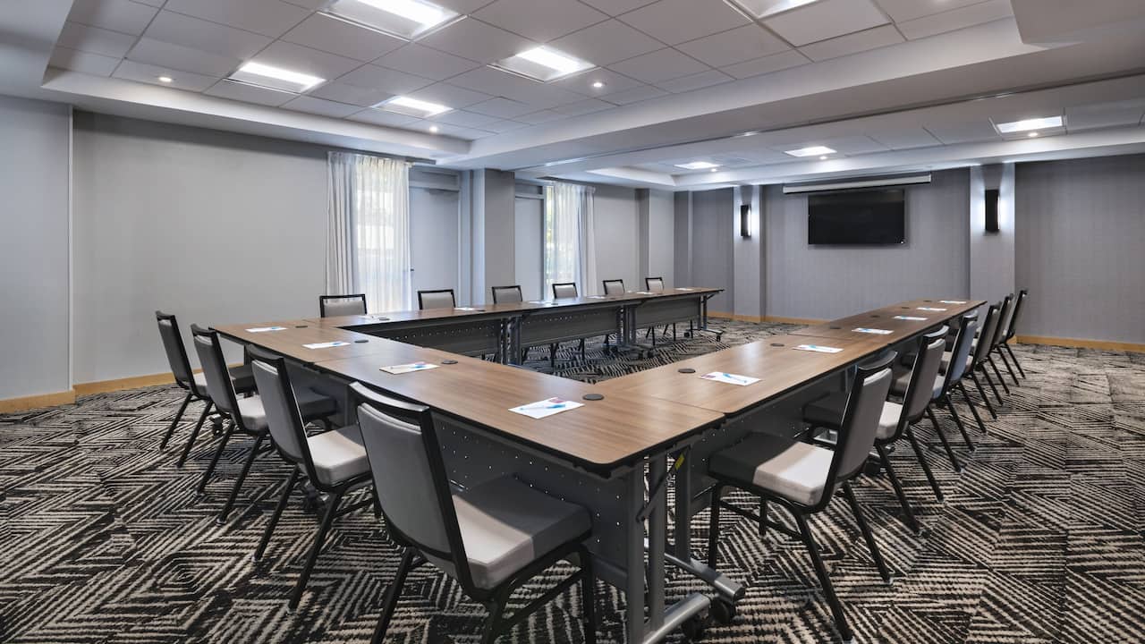 Meeting Room U-Shape