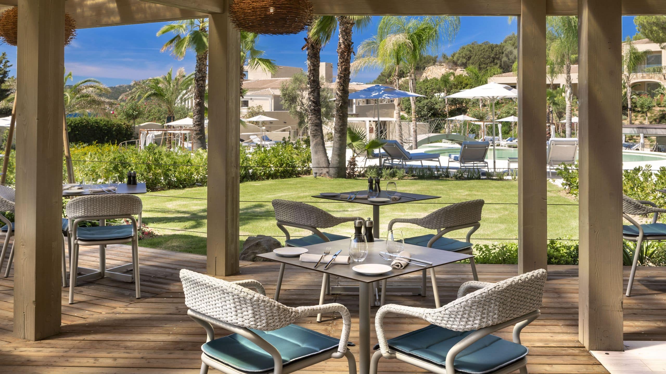 7Pines Resort Sardinia Spazio Restaurant Table
