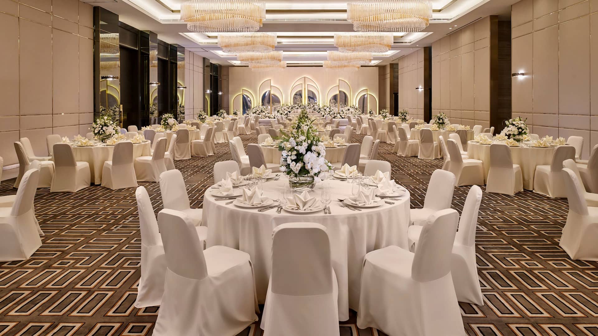 Hyatt Regency Al Kout Mall Regency Ballroom Banquet Tables