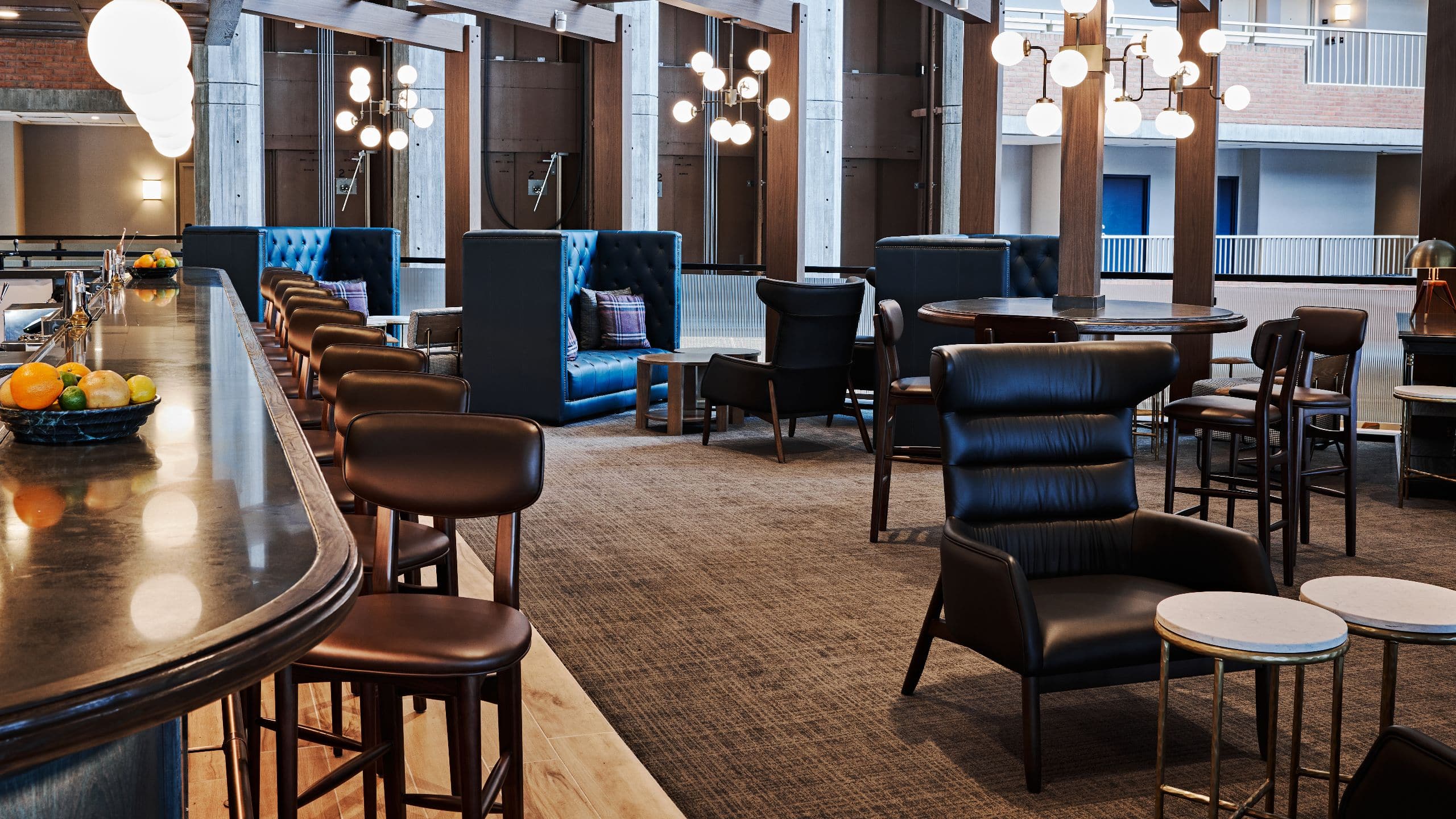 Hyatt Regency Boston / Cambridge Bar Seating Layout View